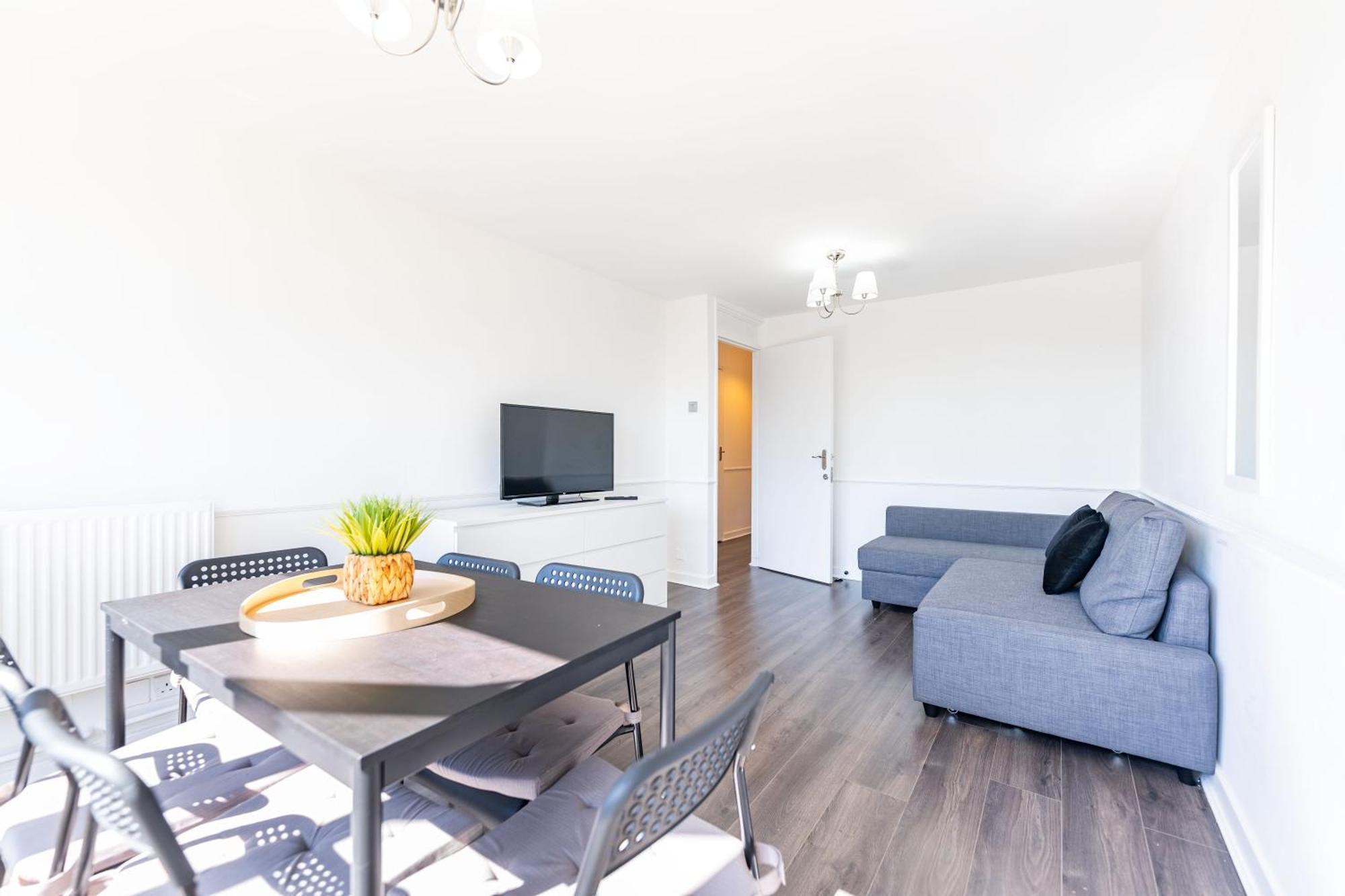 Luxury 3 Bedroom Flat With Balcony In Westbourne Park Appartamento Londra