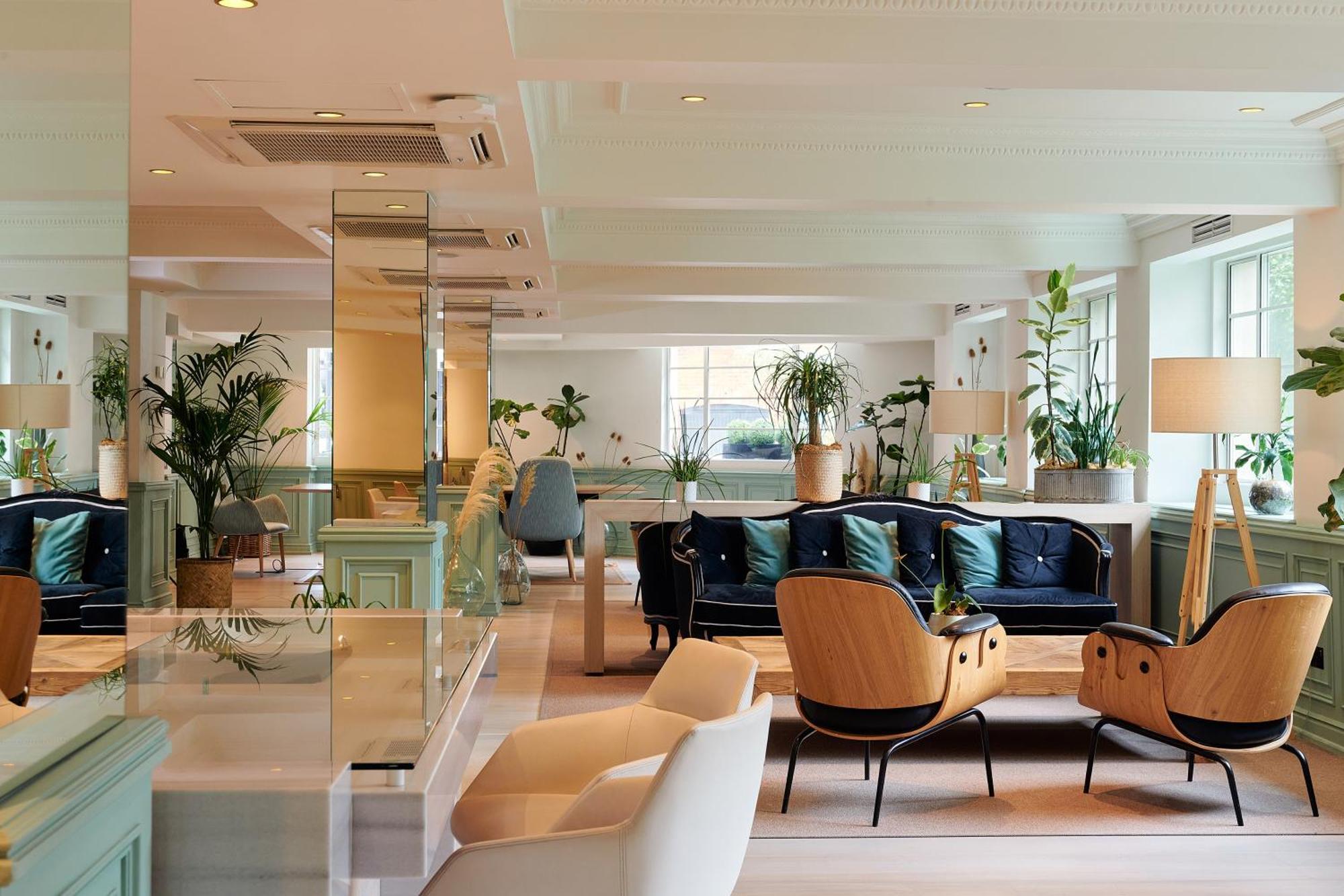 Hotel The Level At Melia White House London