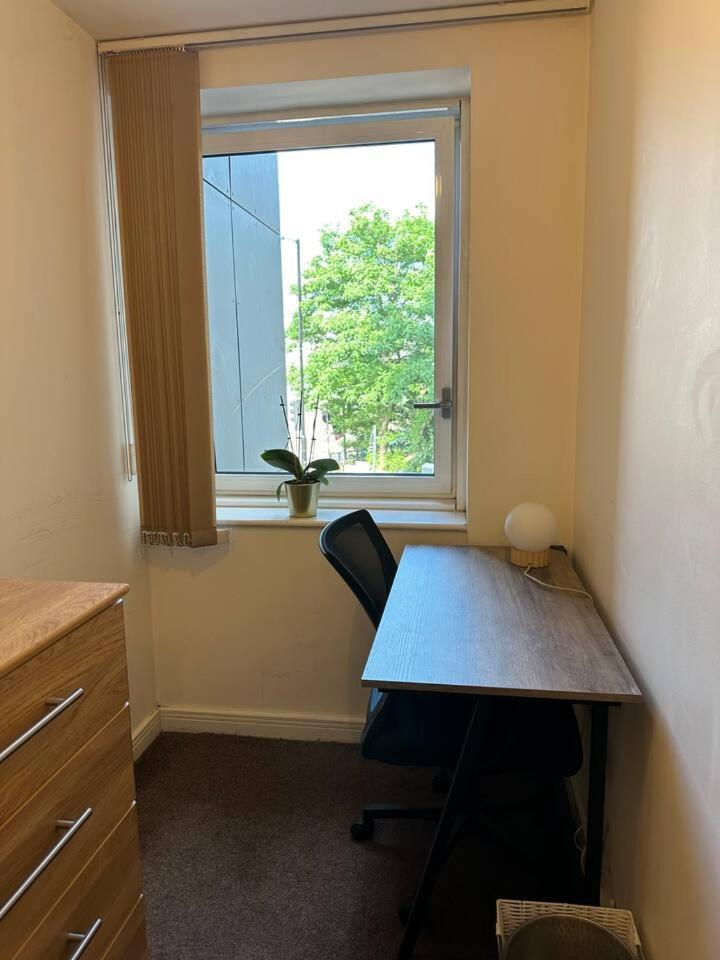 New Build 2 Bedroom With 2 Bath In Appartement *