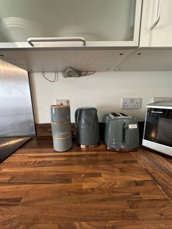 Appartement New Build 2 Bedroom With 2 Bath In Londen