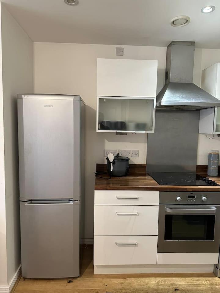 New Build 2 Bedroom With 2 Bath In Appartement