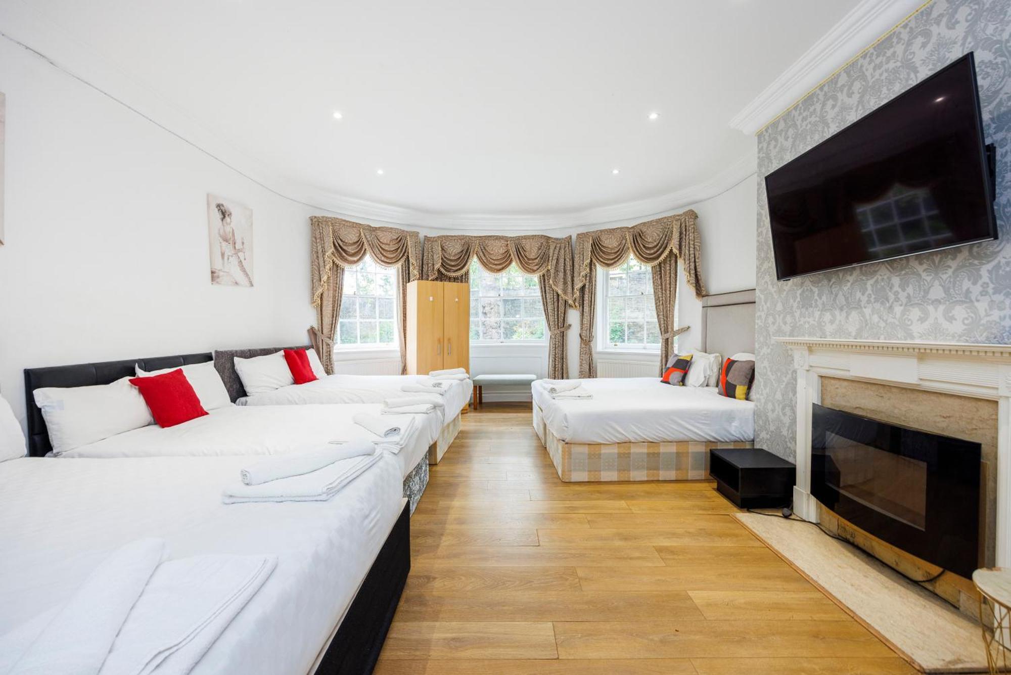 Mansion House With Spacious Close To Excel And Canarywharf *