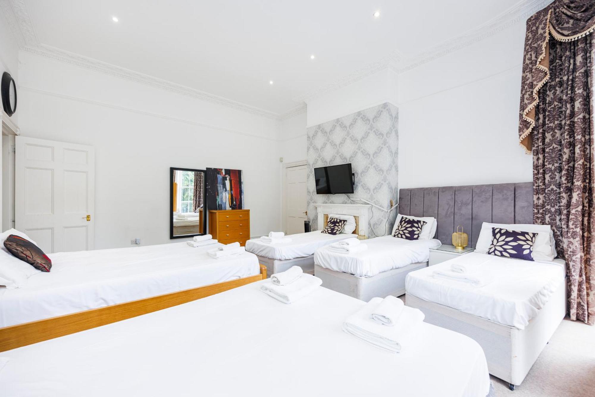 Mansion House With Spacious Close To Excel And Canarywharf Lägenhetshotell