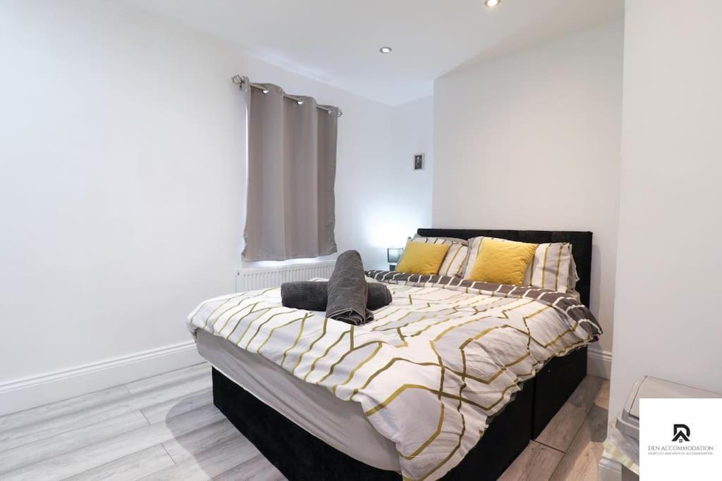 Appartamento Den & Short Lets Greenwich - 3 Bed House *