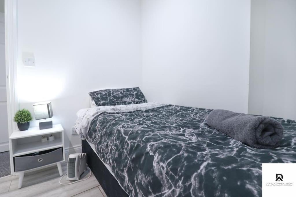 Appartamento Den & Short Lets Greenwich - 3 Bed House *