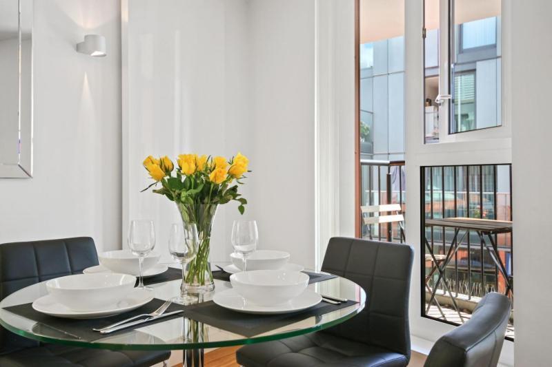 Cubo Farringdon Apartment London