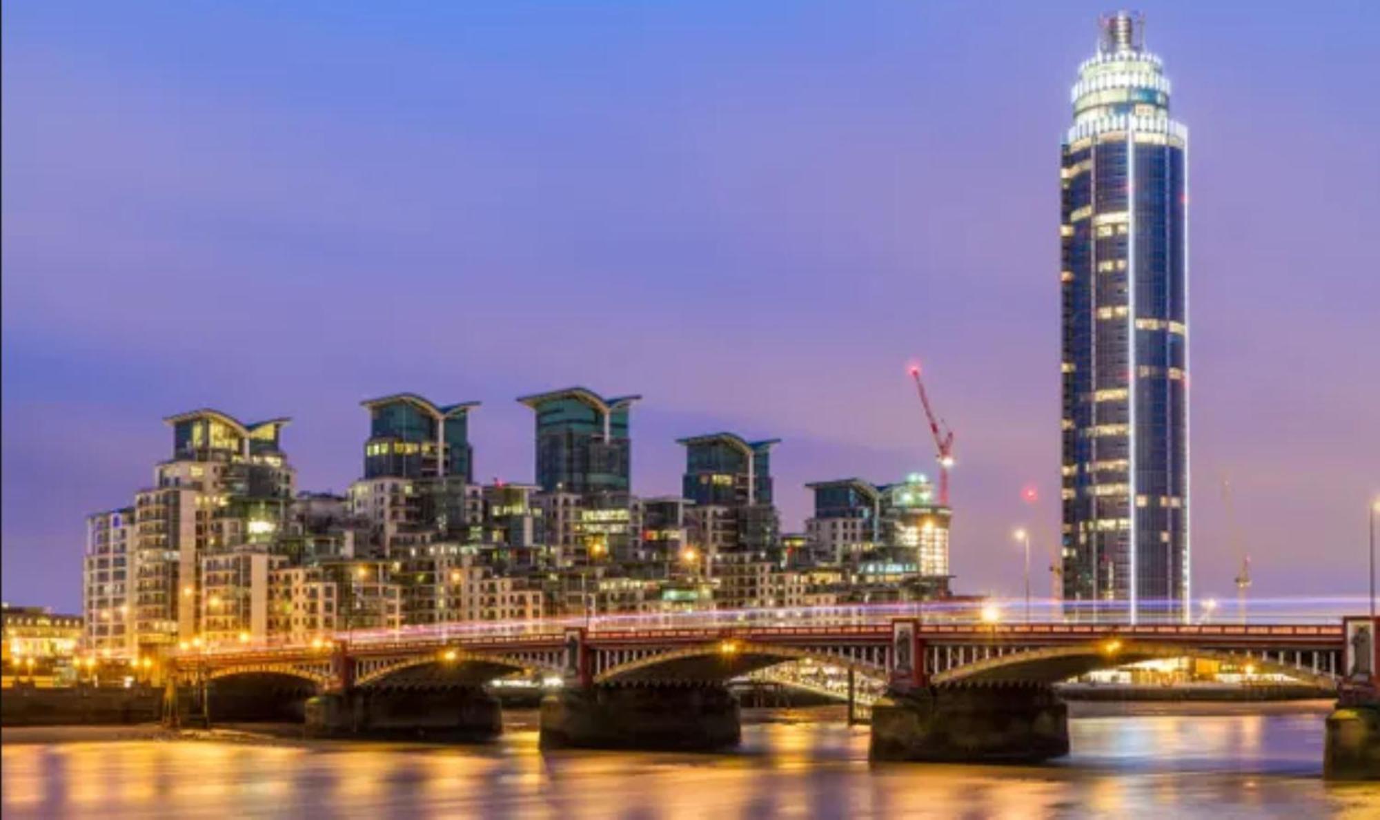 Vauxhall Large 2bedroom With Amazing River View Panoramic Balcony Appartamento