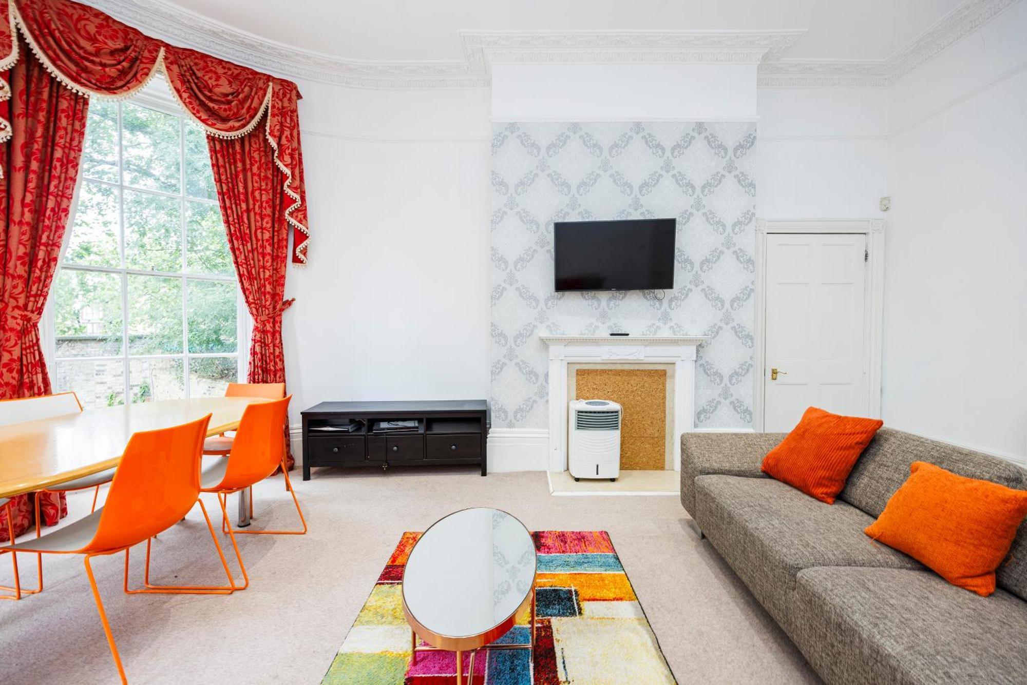 Apartment Larger Groups Close To Excel Canarywharf 02 With Parking London