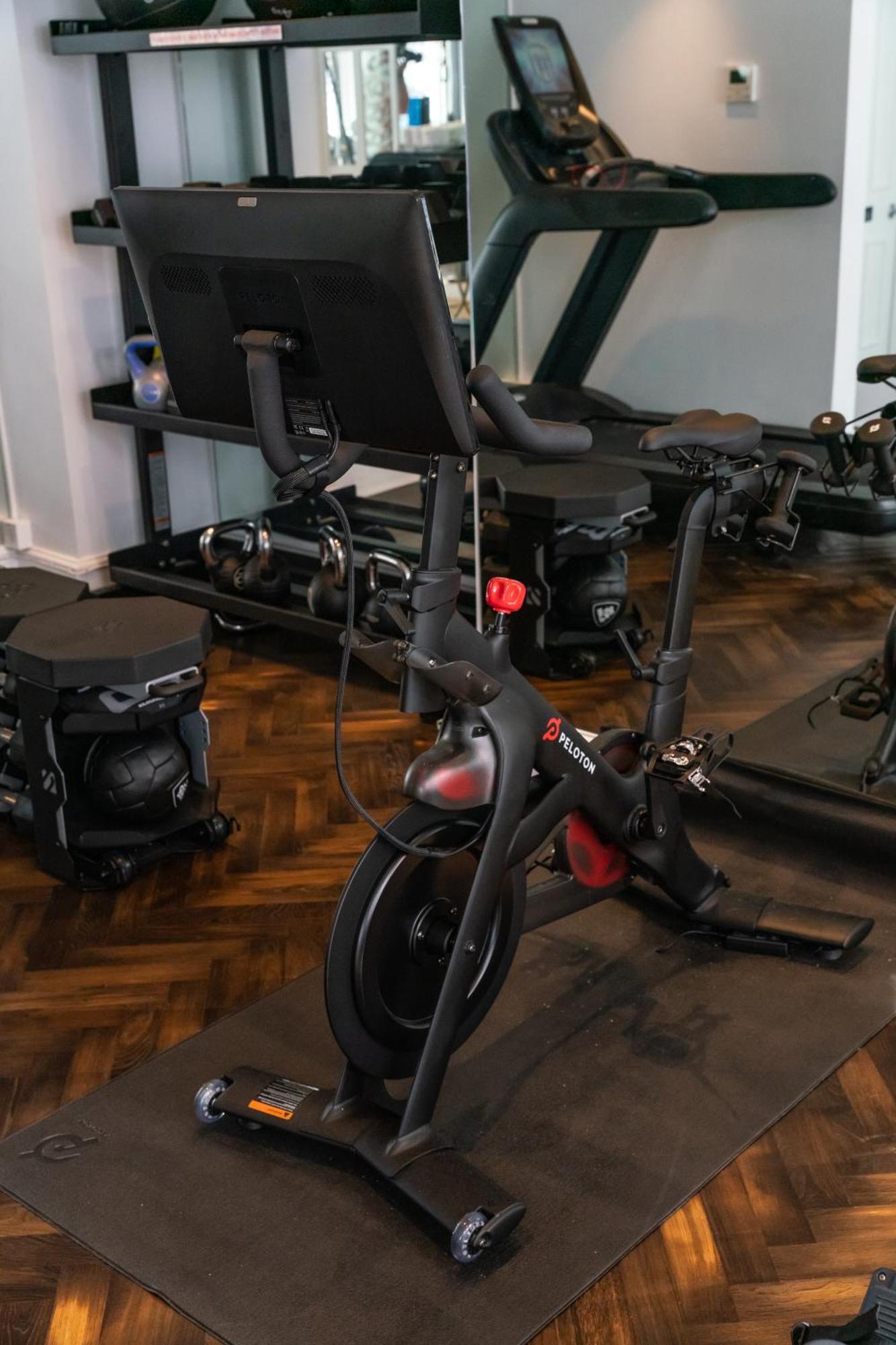 11 Cadogan Gardens And The By Iconic Luxury London