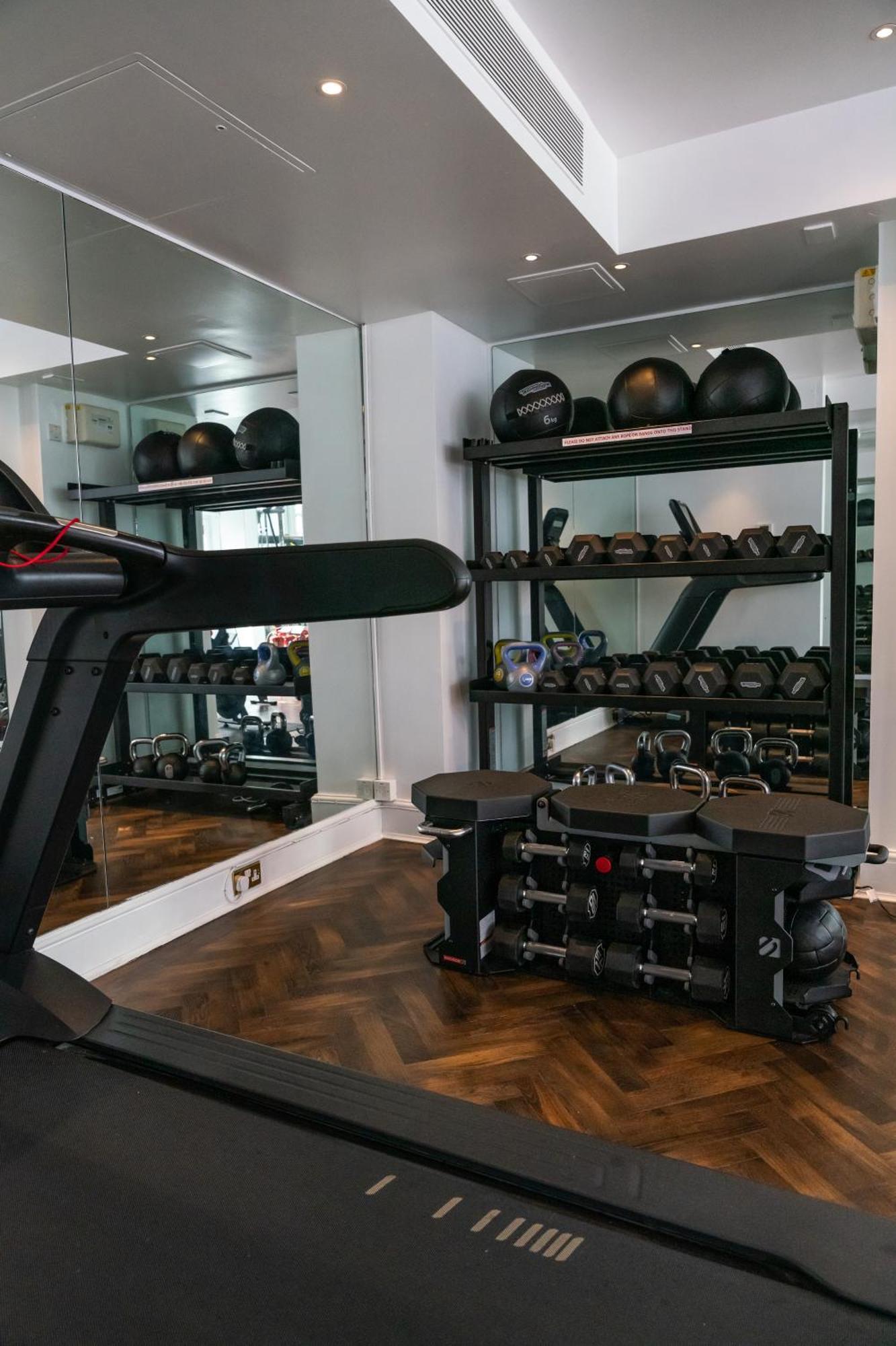 Hotel 11 Cadogan Gardens And The By Iconic Luxury London