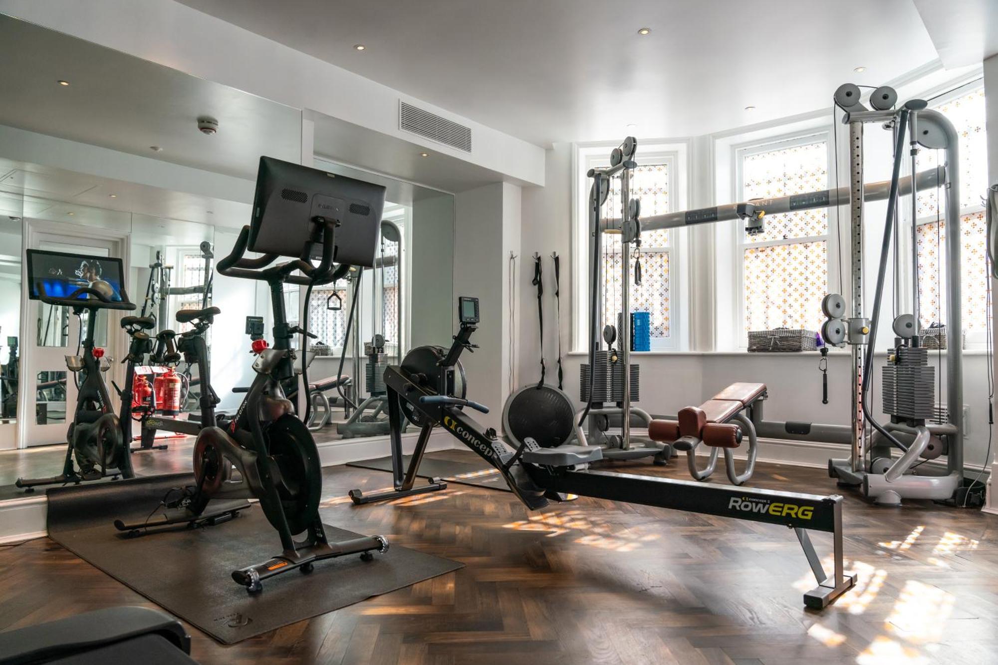 11 Cadogan Gardens And The By Iconic Luxury 5* London