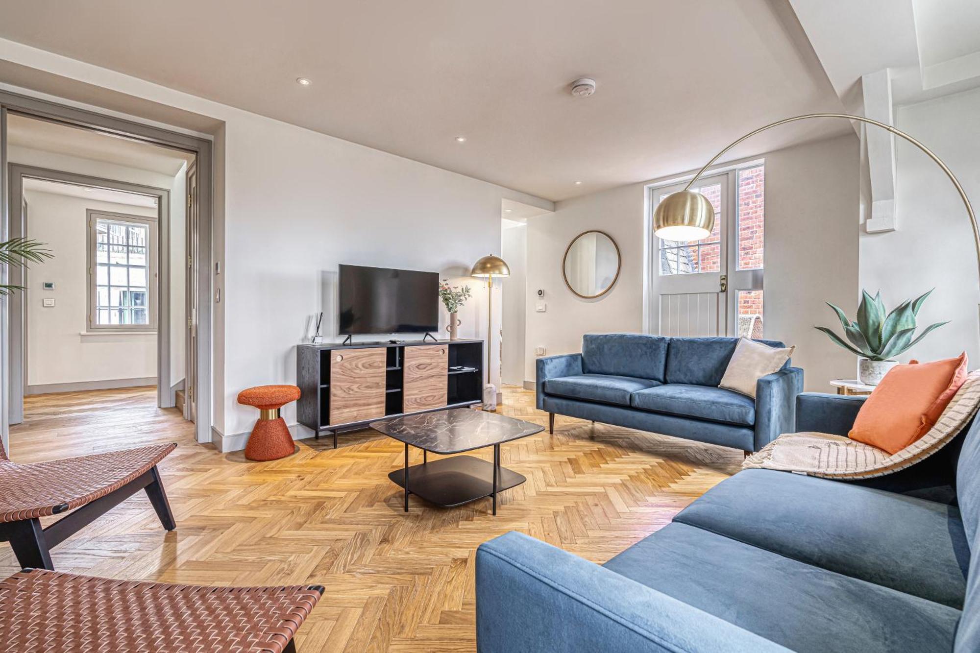 Luxury Flats Near Big Ben And Eye * Londen