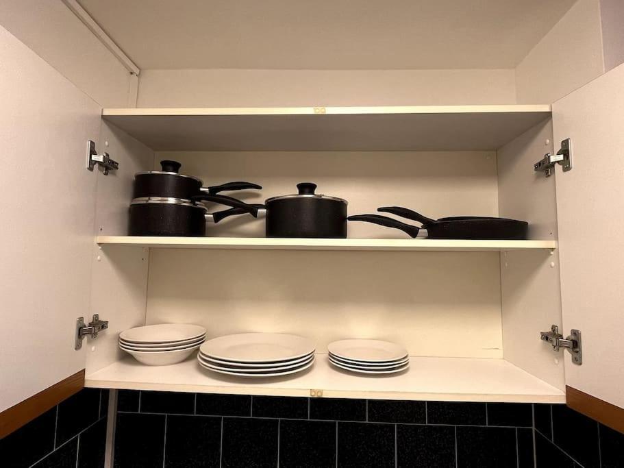 Stylish Ground Floor Garden Flat Nr Leilighet London