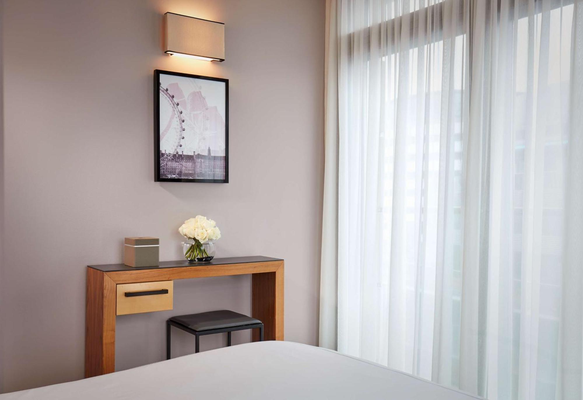 Park Plaza County Hall Hotel Londen