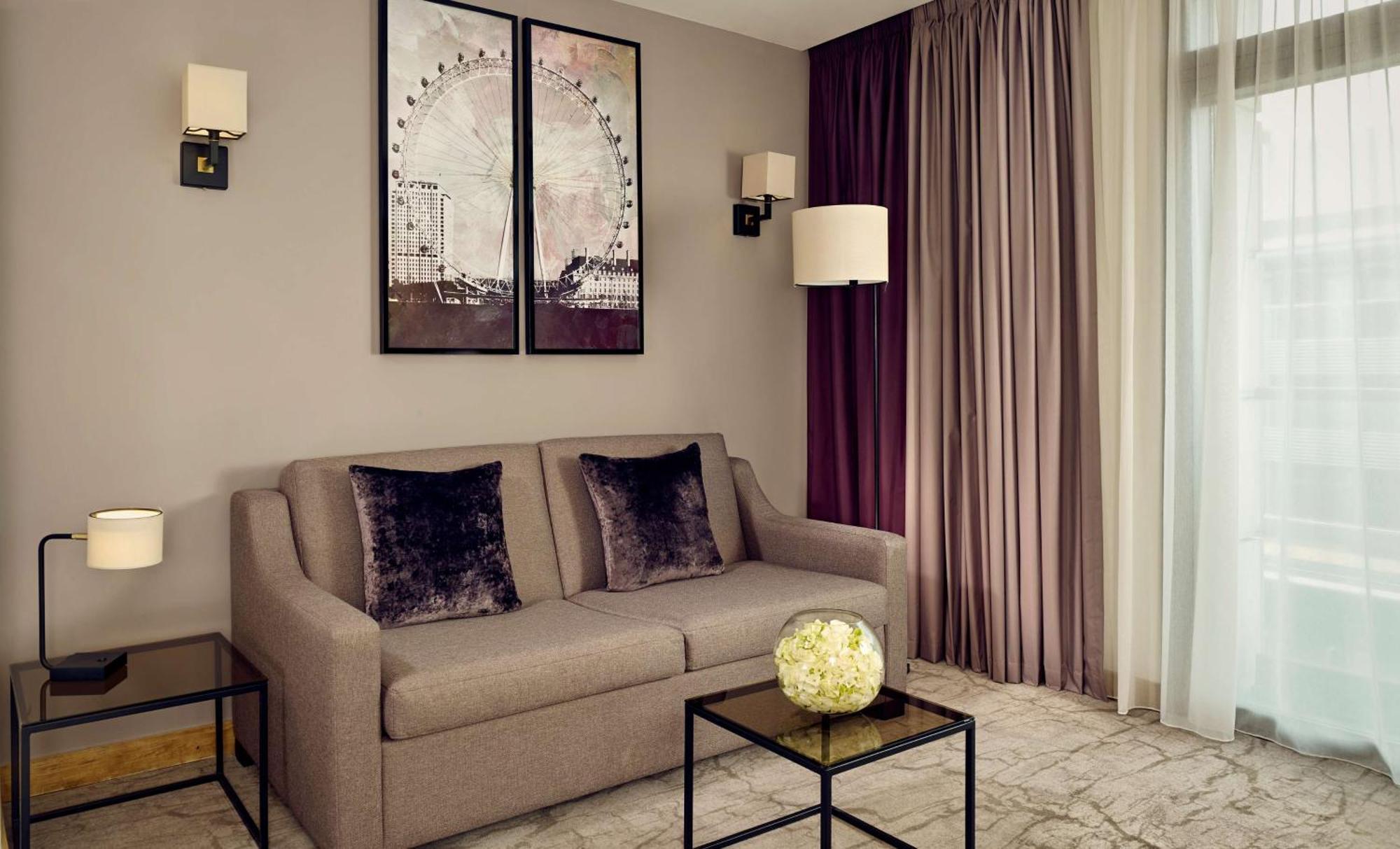 Park Plaza County Hall Hotel Londen