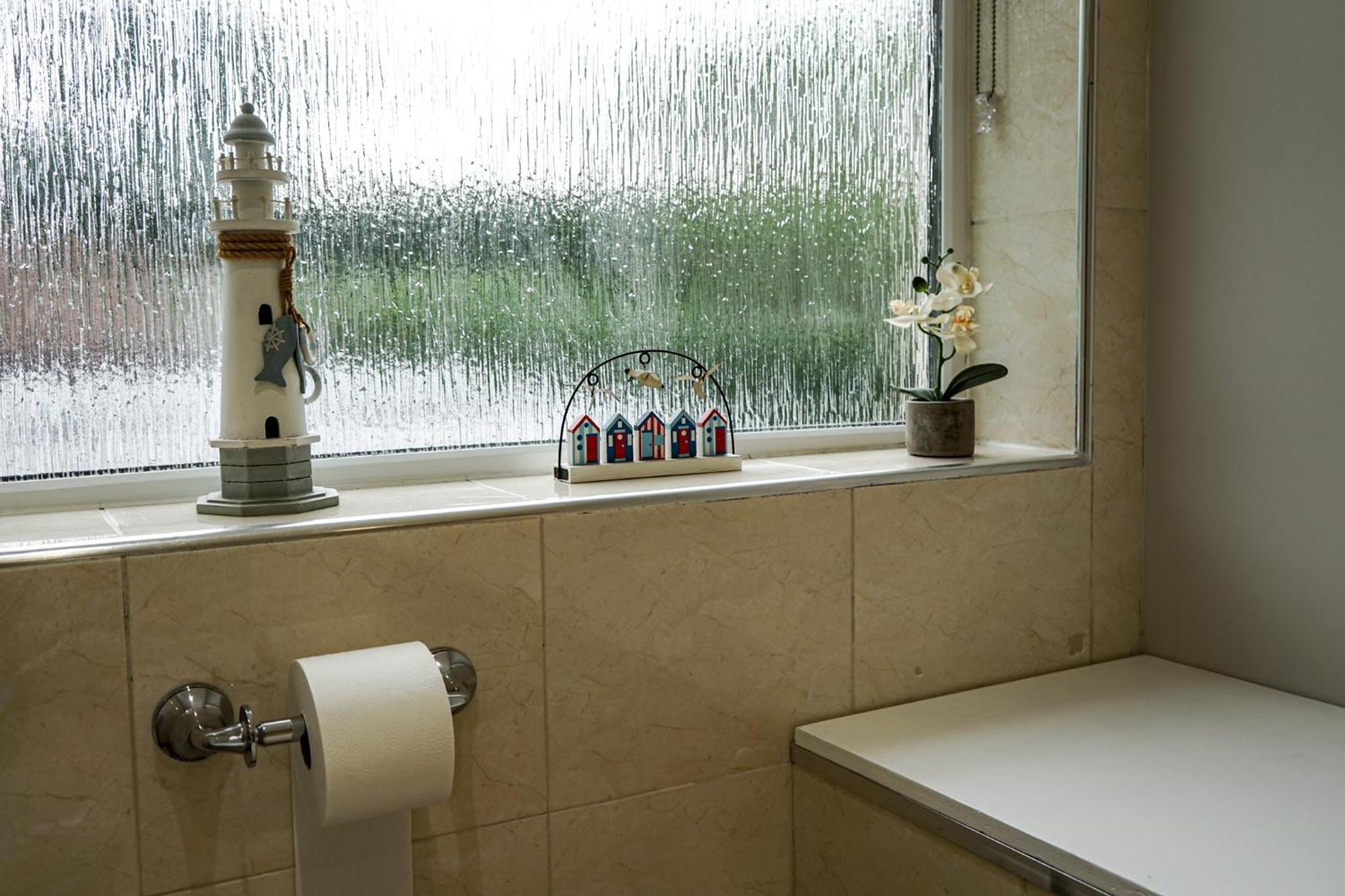 Luxury 5 Star Apartments, Parking, Garden, Near Metro Stations 10-15mins To Appartement *