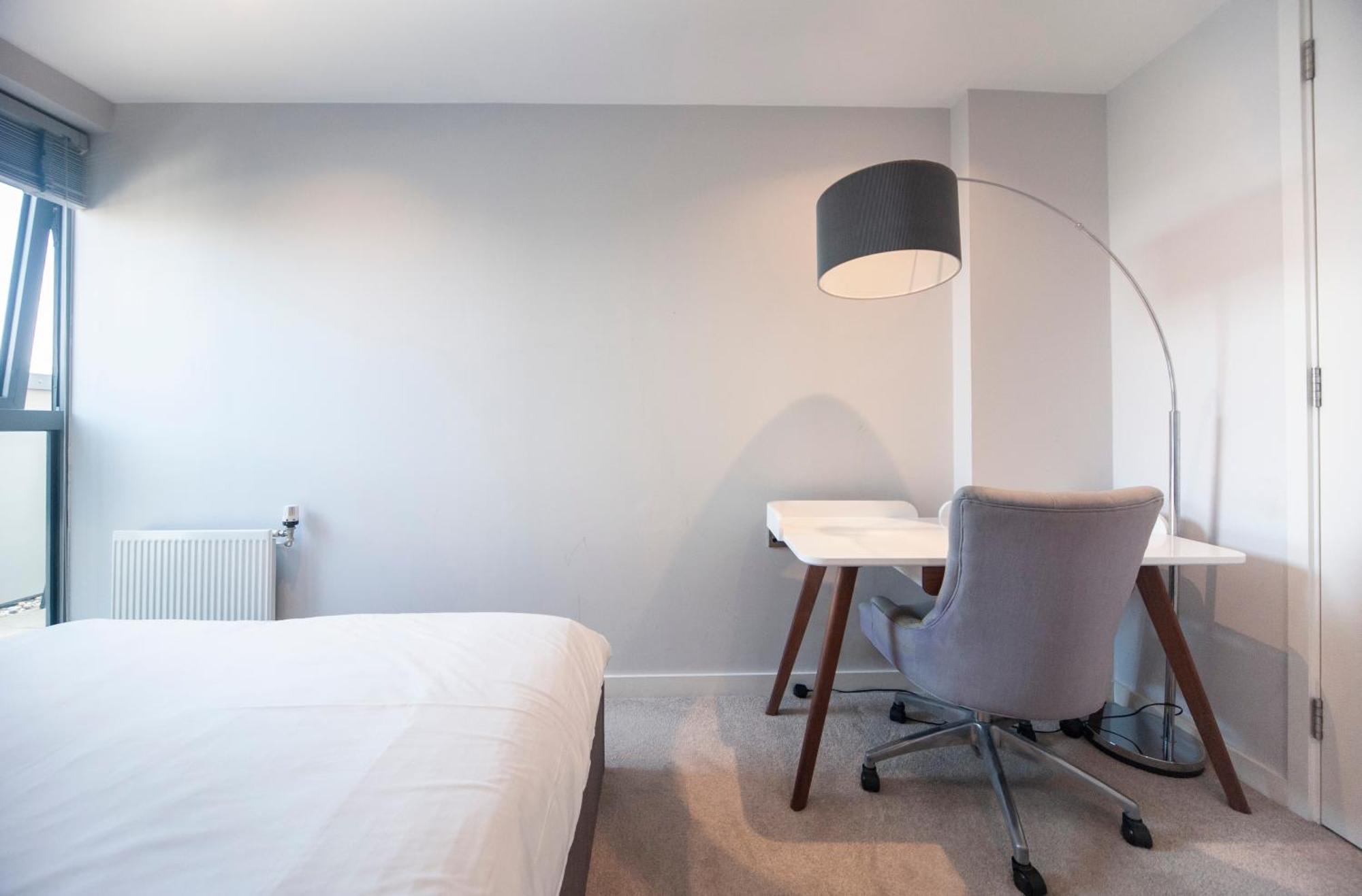 Apartment Floor - 2 Bed/2 Bath + Private Balcony