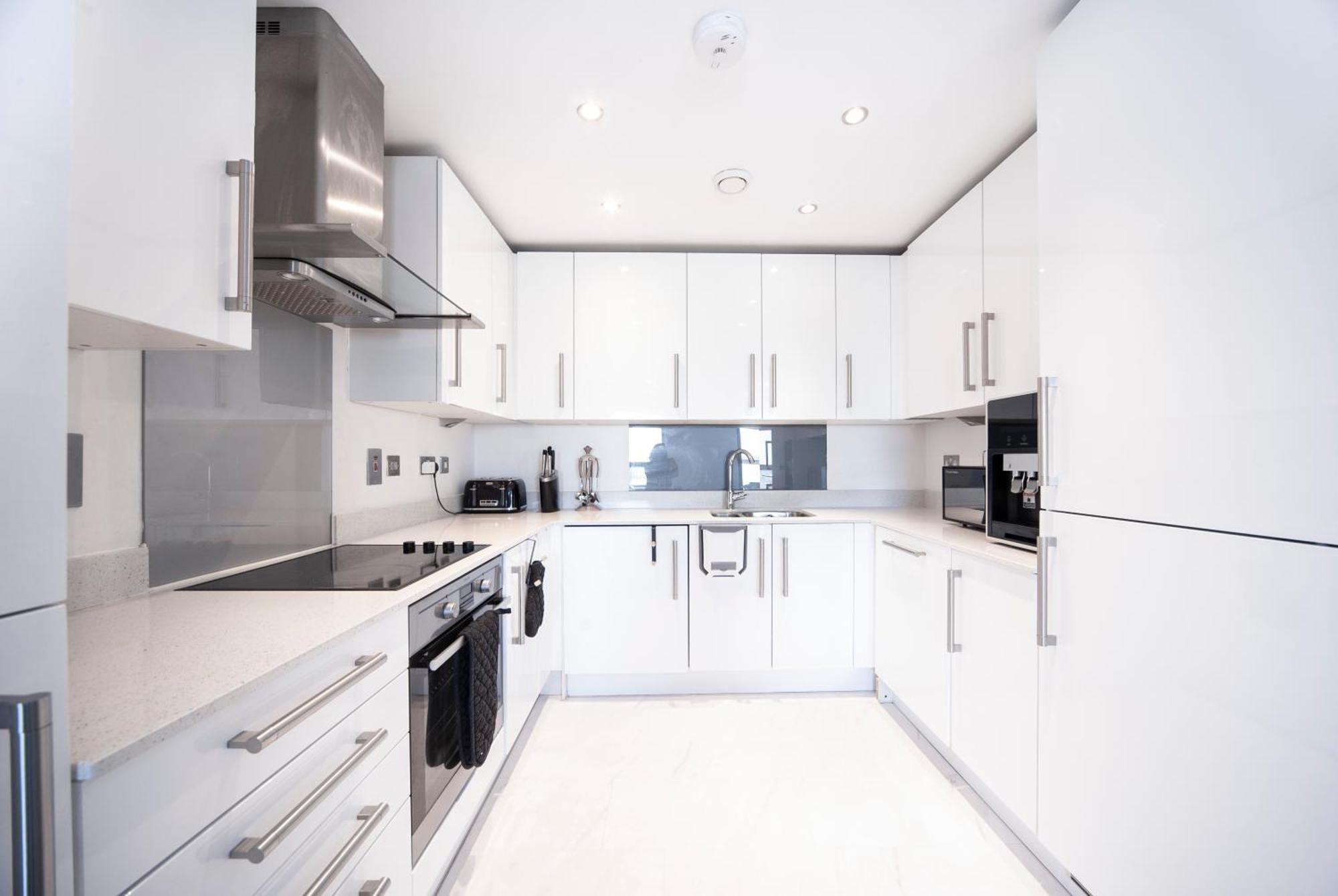 Floor - 2 Bed/2 Bath + Private Balcony