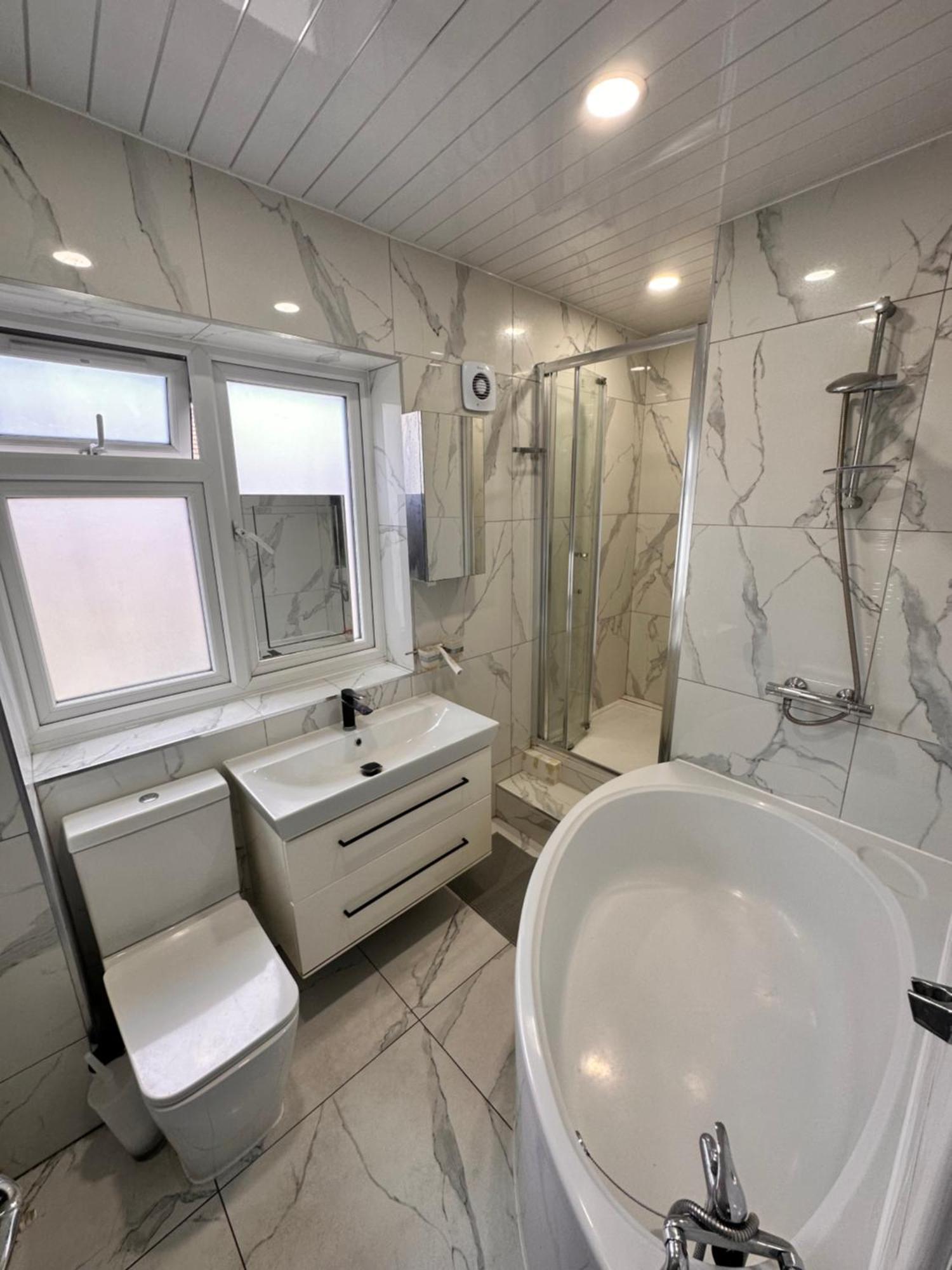 Double And Single In Bromley By Bow Gasthuis *