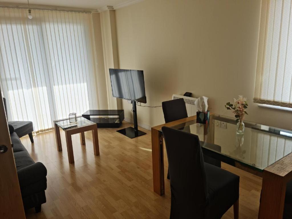 Apartment Modern In *