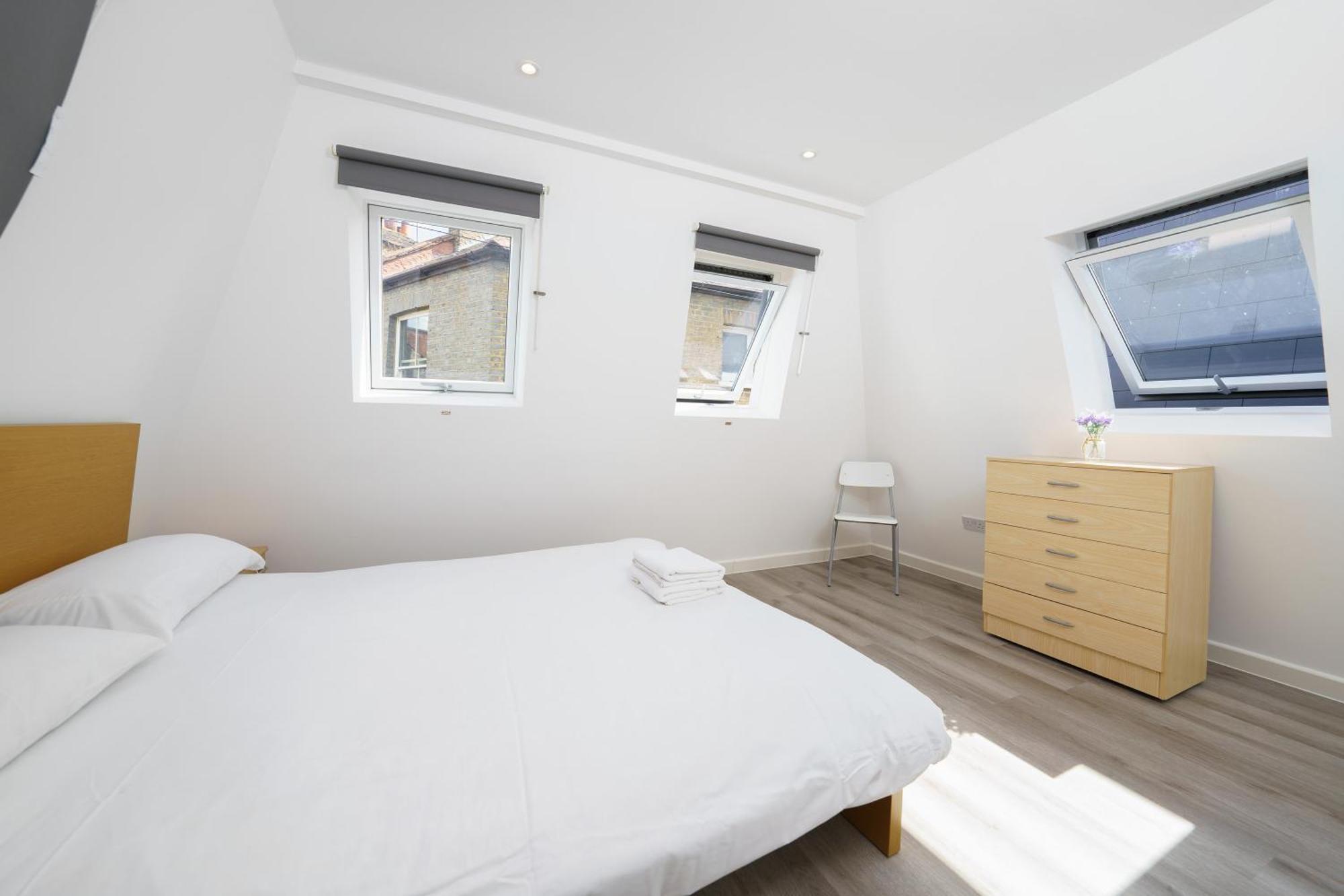 Appartement Modern In South West *
