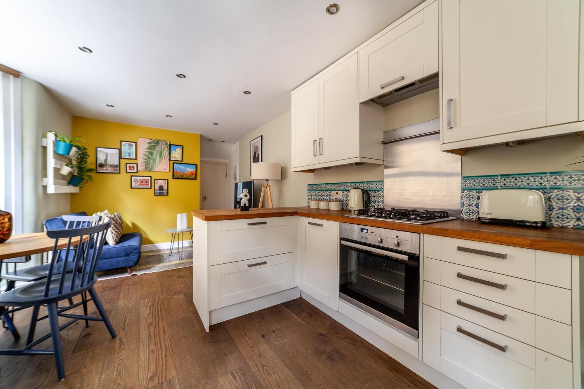 The Finsbury Park Collection * London