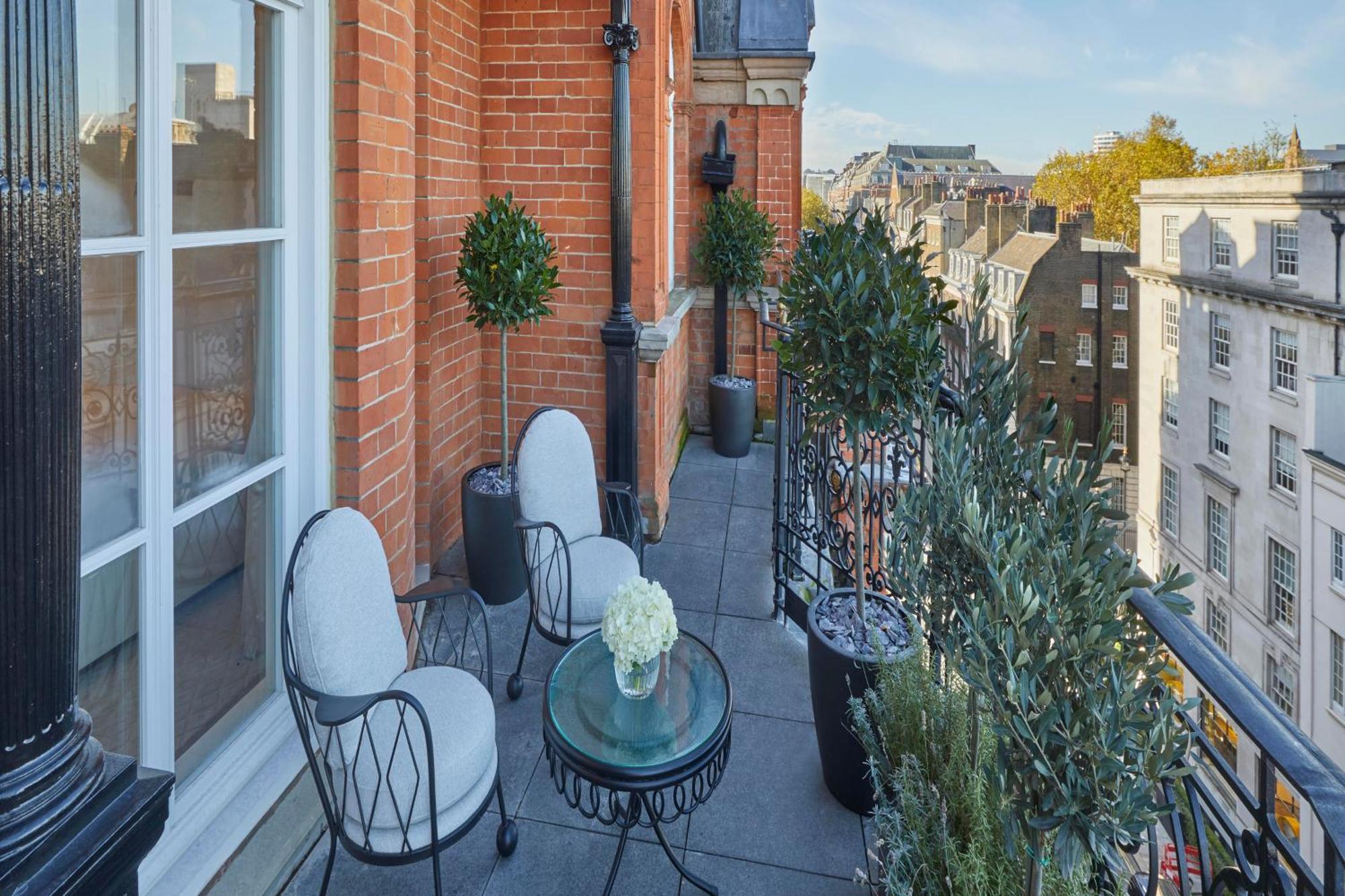 Hotel Claridge's, Maybourne Collection