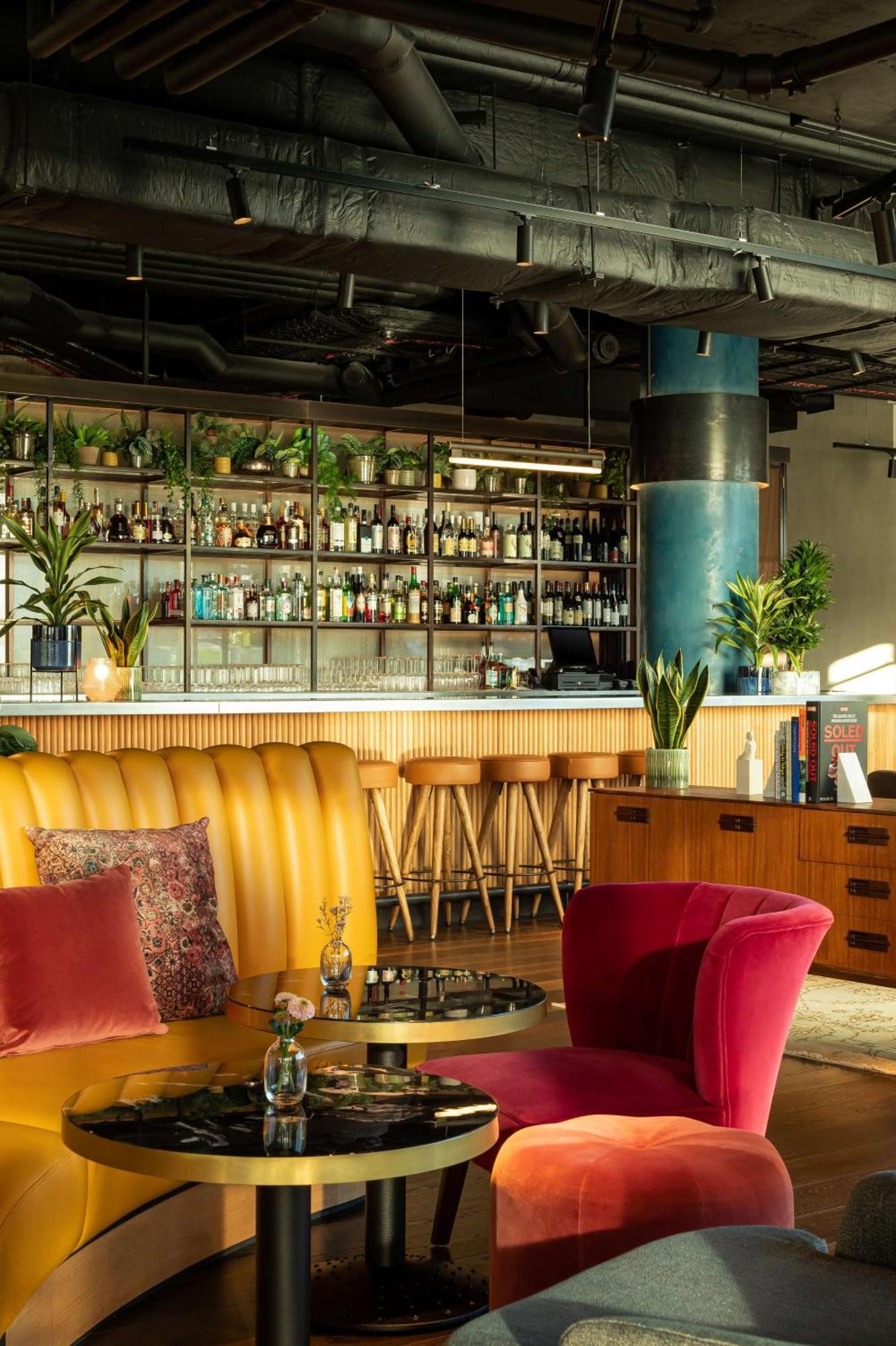 The Gantry London, Curio Collection By Hilton Londra