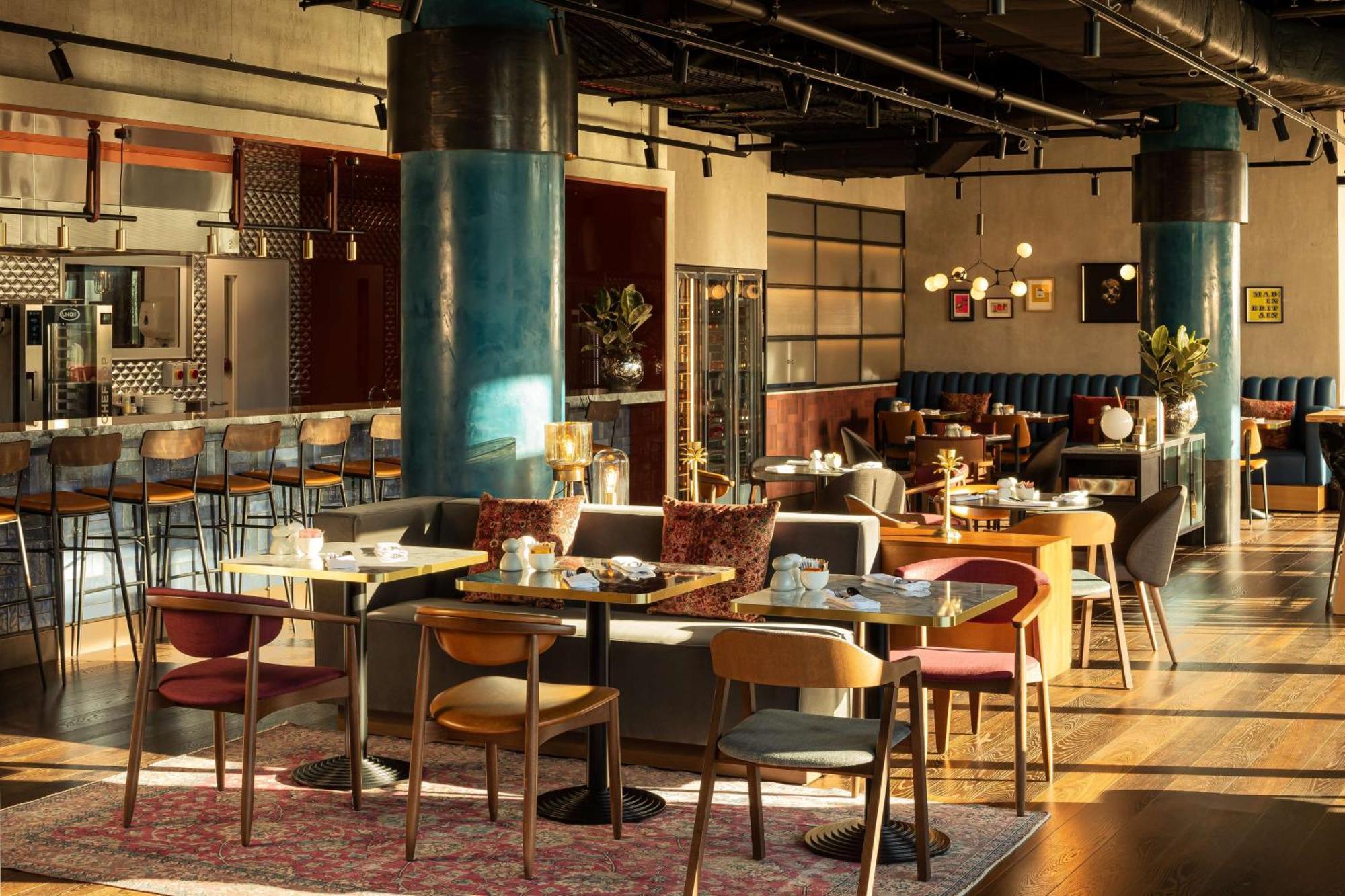 The Gantry London, Curio Collection By Hilton Londra