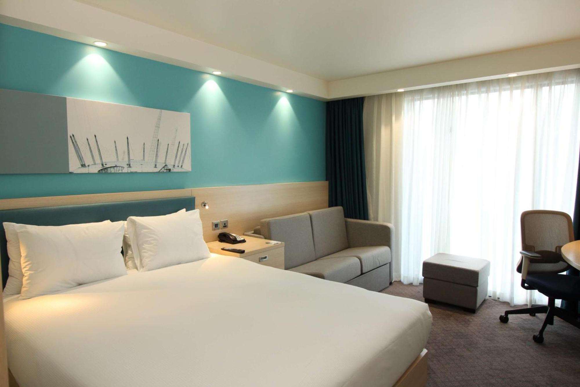 Hampton By Hilton Docklands Hotel London