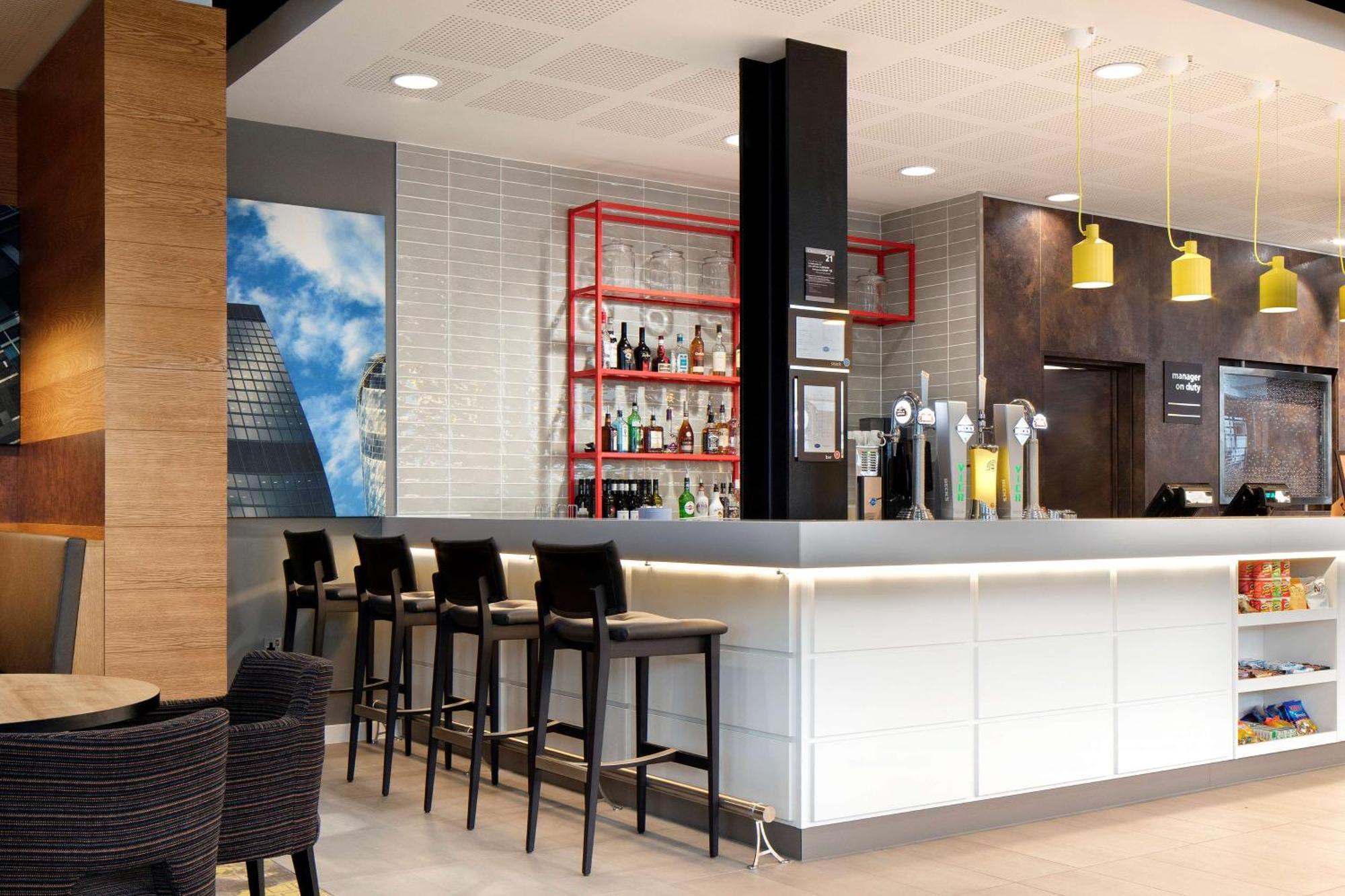 Hotell Hampton By Hilton Docklands 3*