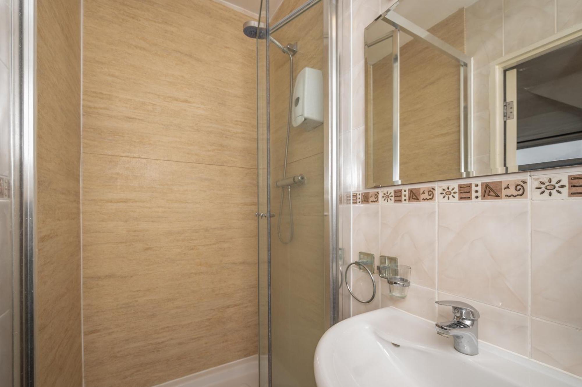 Flexistay Tooting 3*