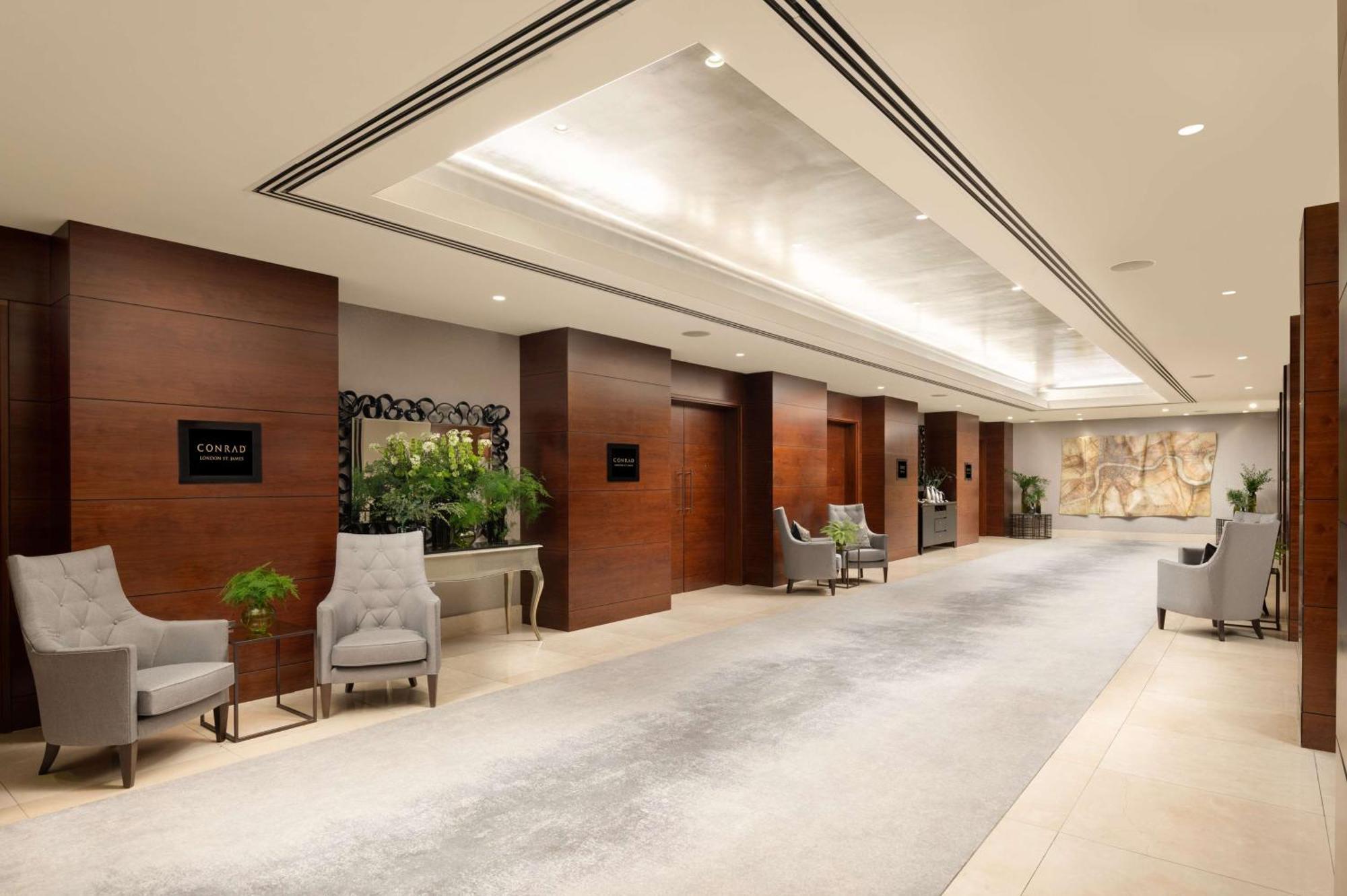 Conrad St 5* London
