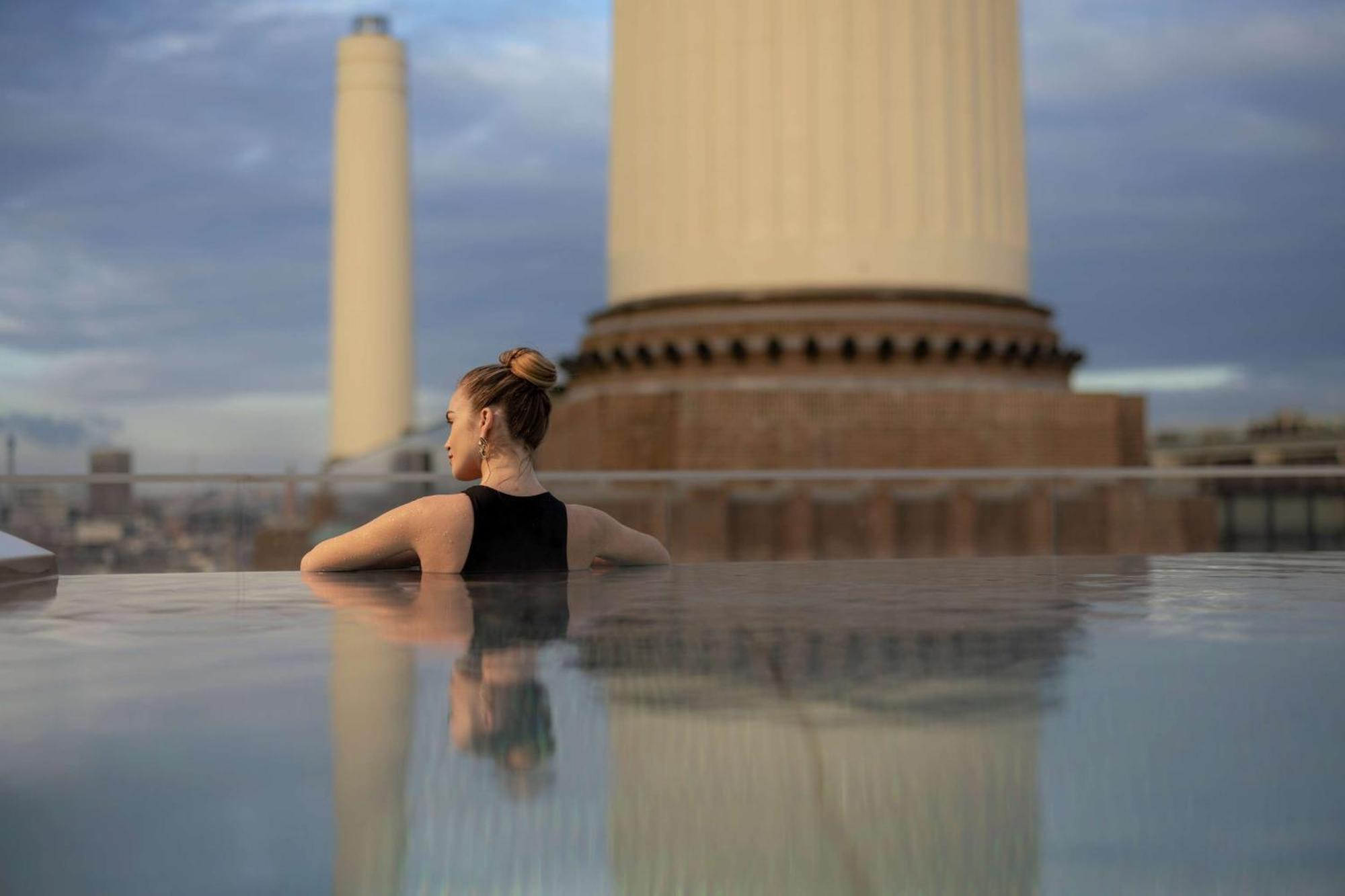 Art'otel Battersea Power Station, Powered By Radisson 5* Londres