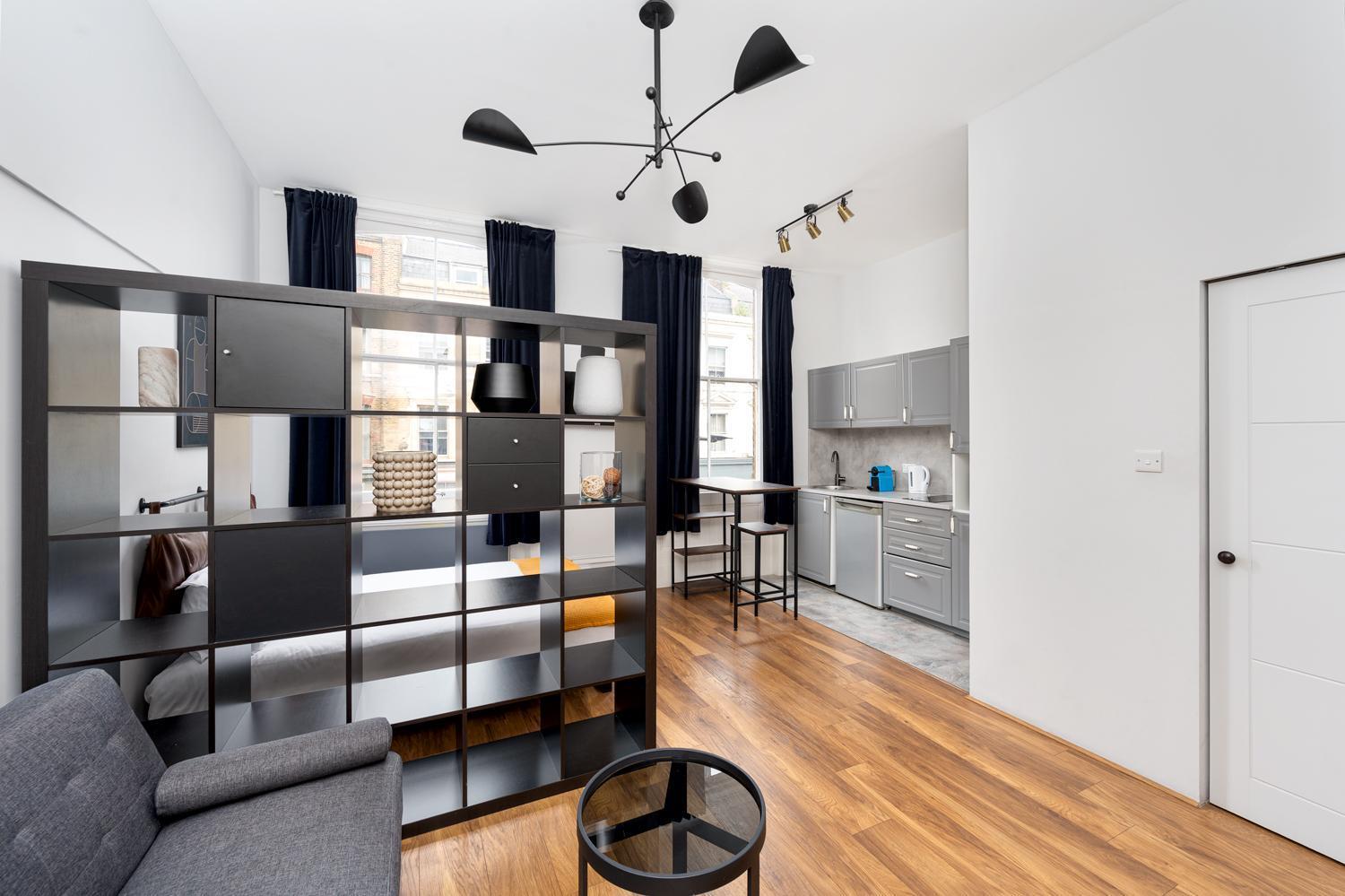 D8 House Apartment *