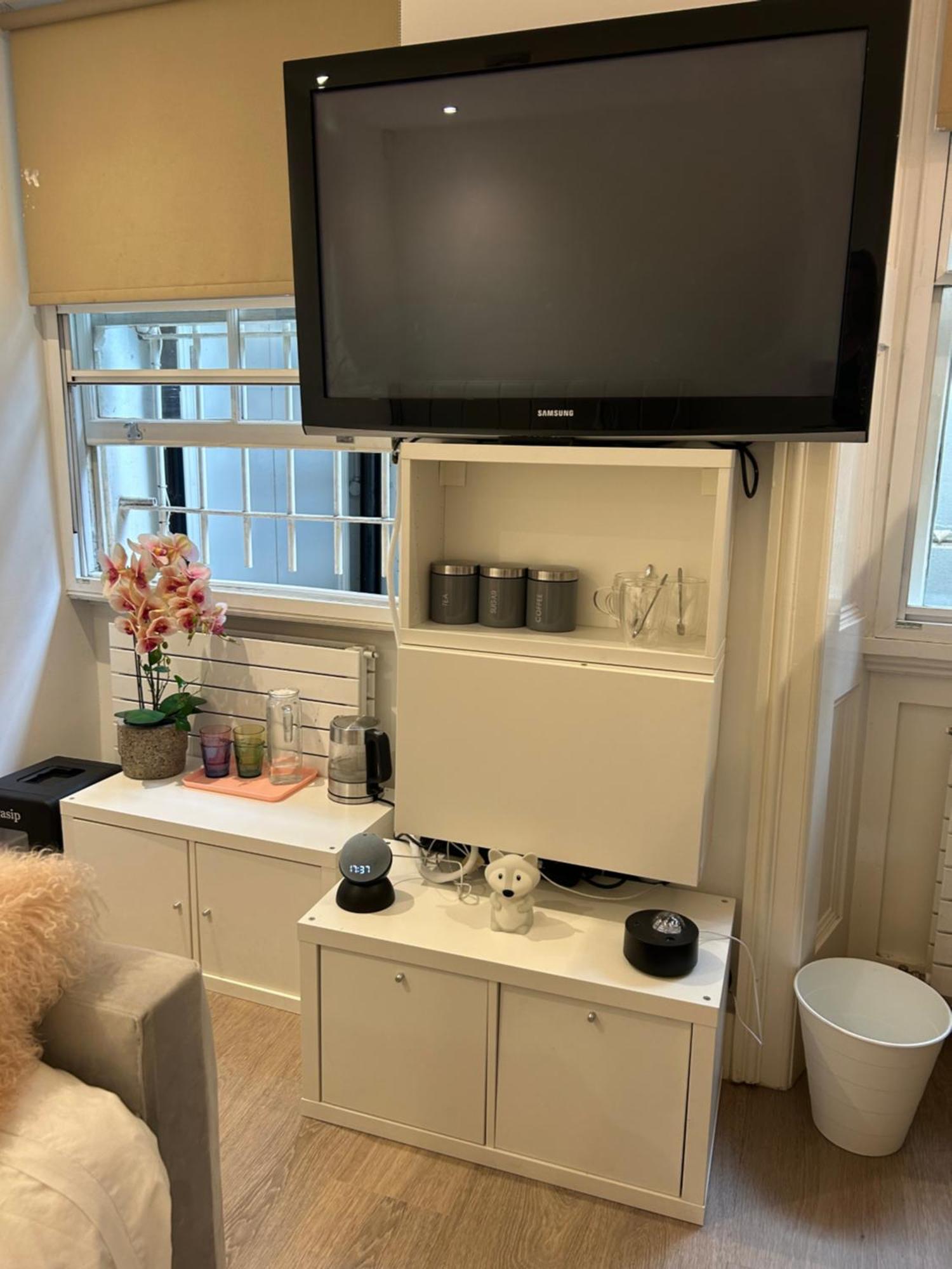 Privat bolig Beautiful Double In A Location Next To Various Tube Stations With Breakfast And Yoga Options Available On Site