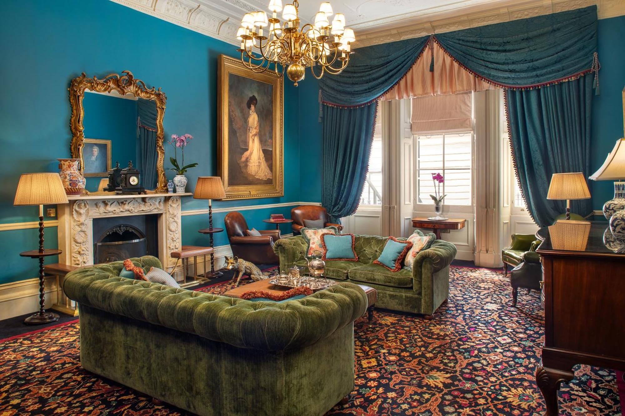 Hotel The Gore - Starhotels Collezione London