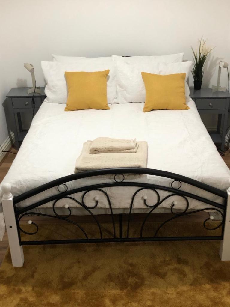 Alpha House Bed & Breakfast Londen