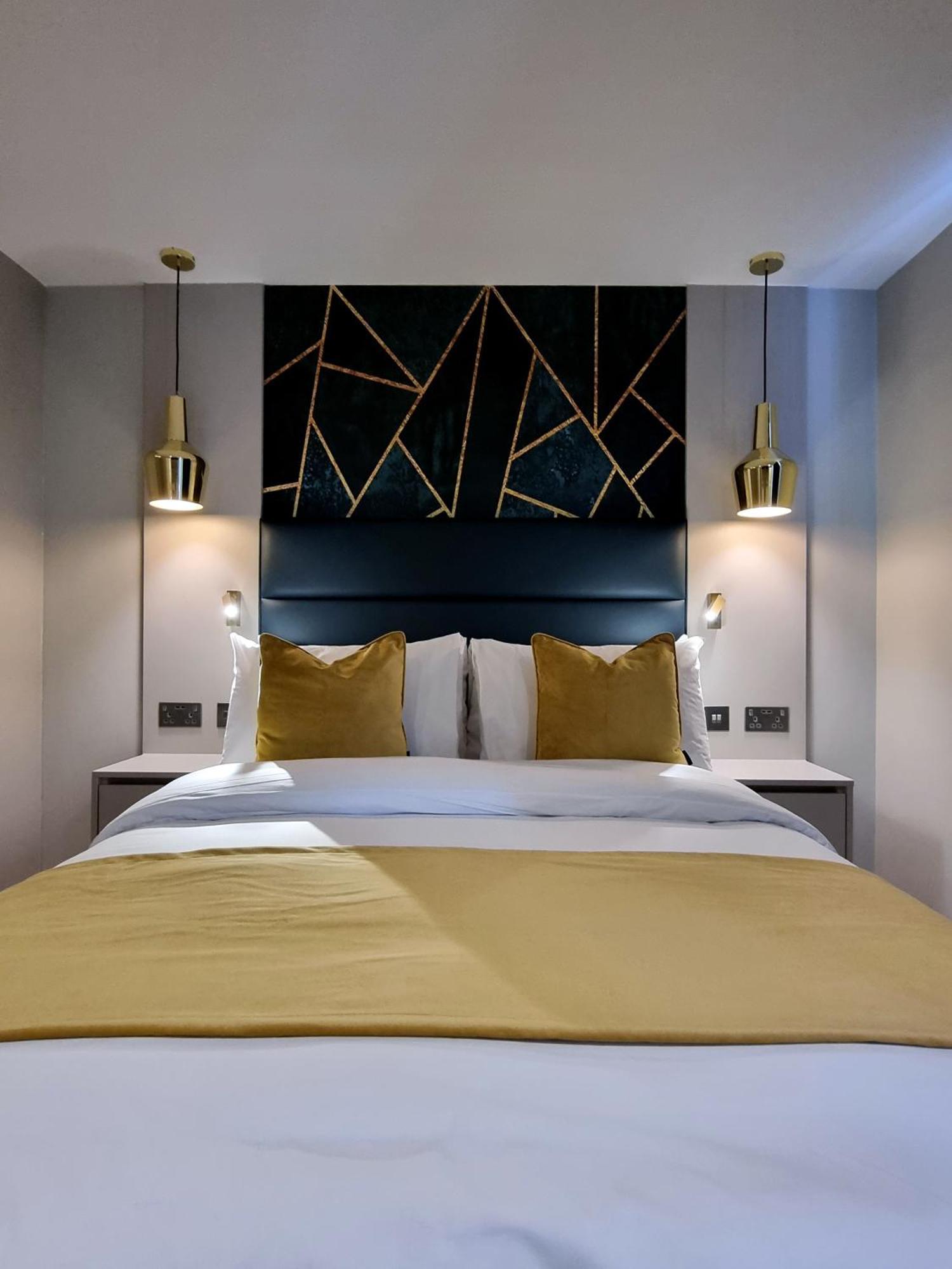 Nox Kensington Gardens Aparthotel 4*