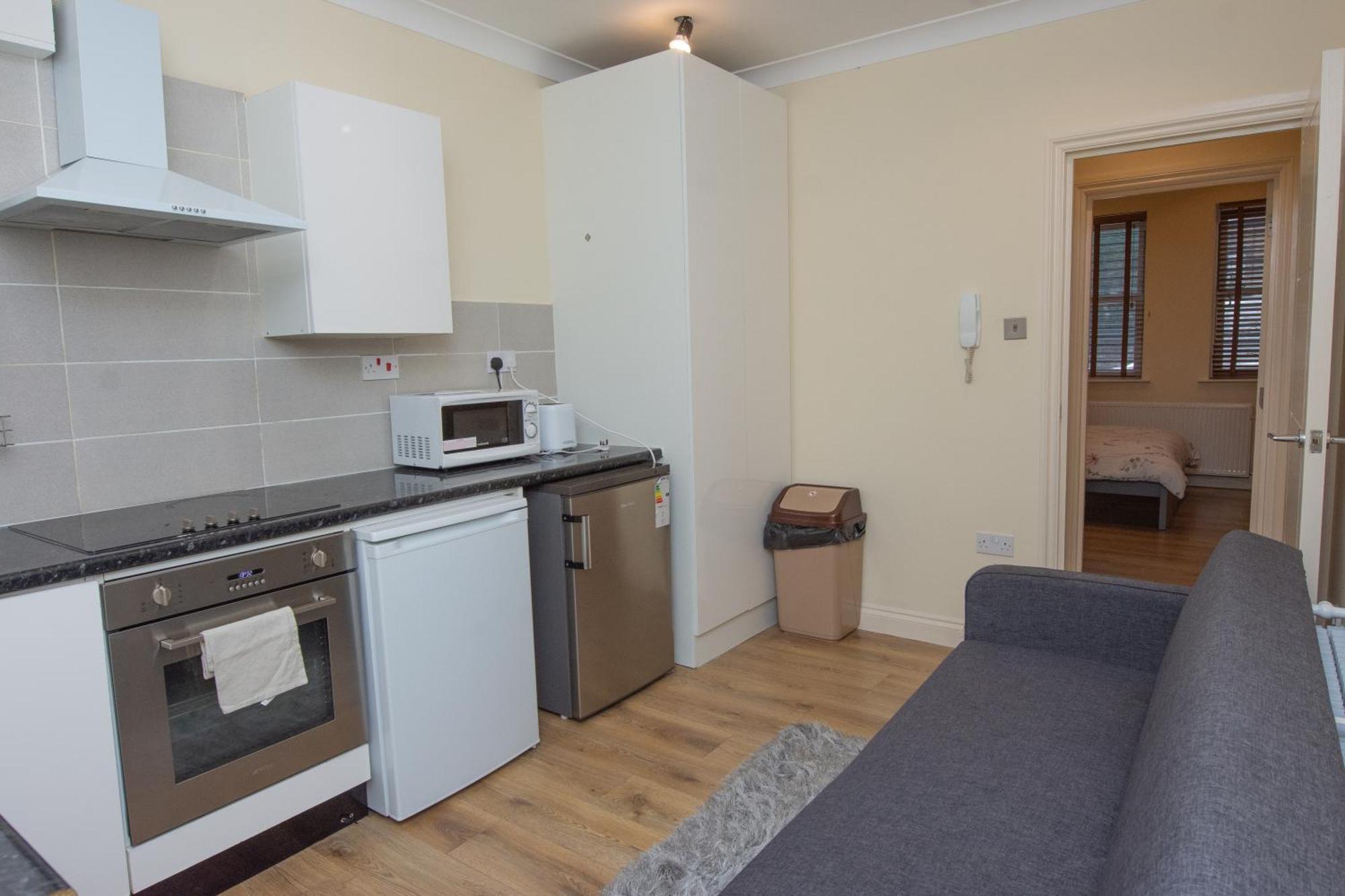 Evergreen Apartments- Flat 1, Appartement