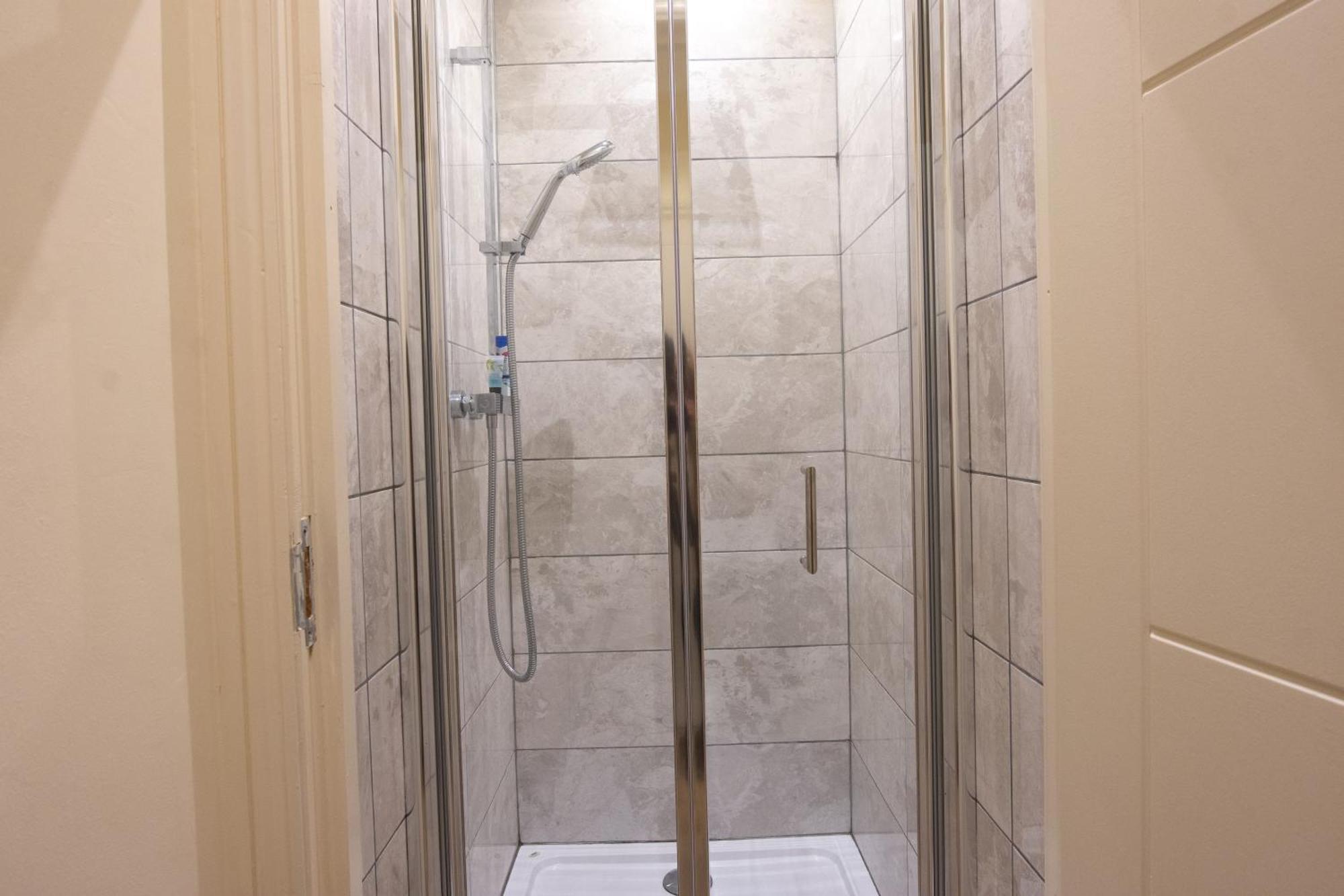 Evergreen Apartments- Flat 1, Appartement Londres