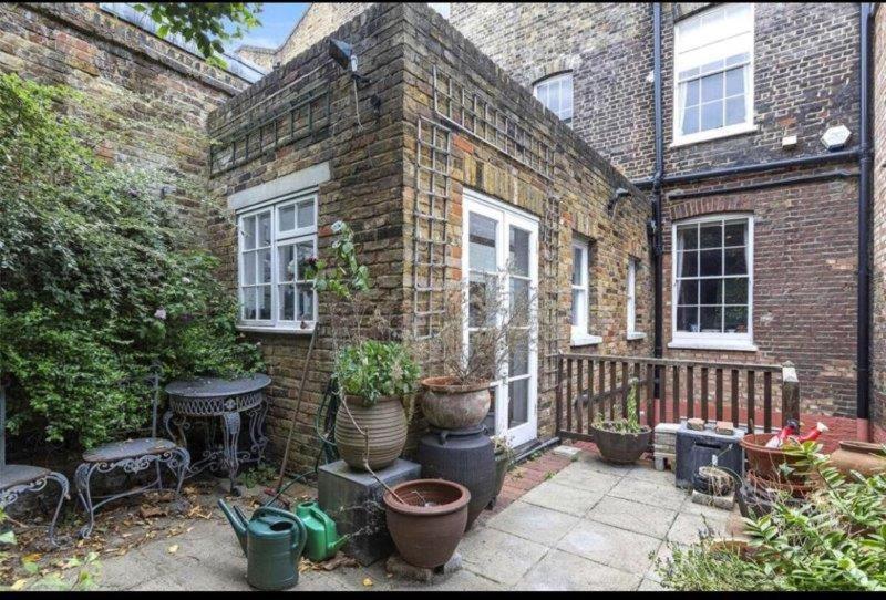Gorgeous Grade Ii Listed Georgian House - Leafy Square Views - * London