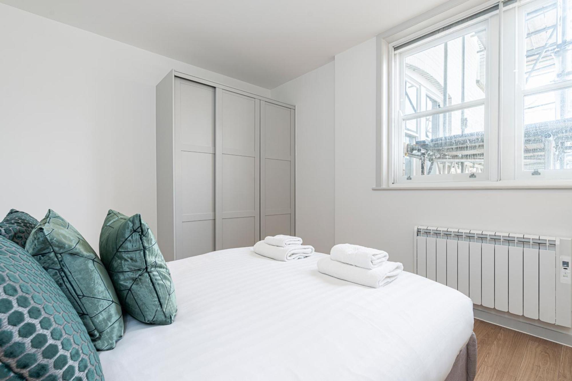 Stylish 1 Bed Flats In Soho, Next To Piccadilly Circus And Trafalgar Square Apartment London