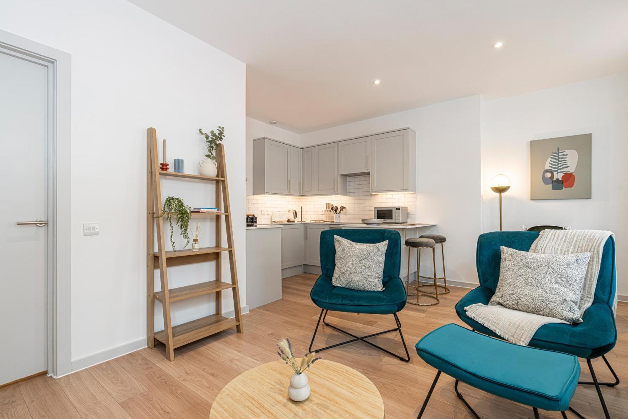 Stylish 1 Bed Flats In Soho, Next To Piccadilly Circus And Trafalgar Square Apartment London