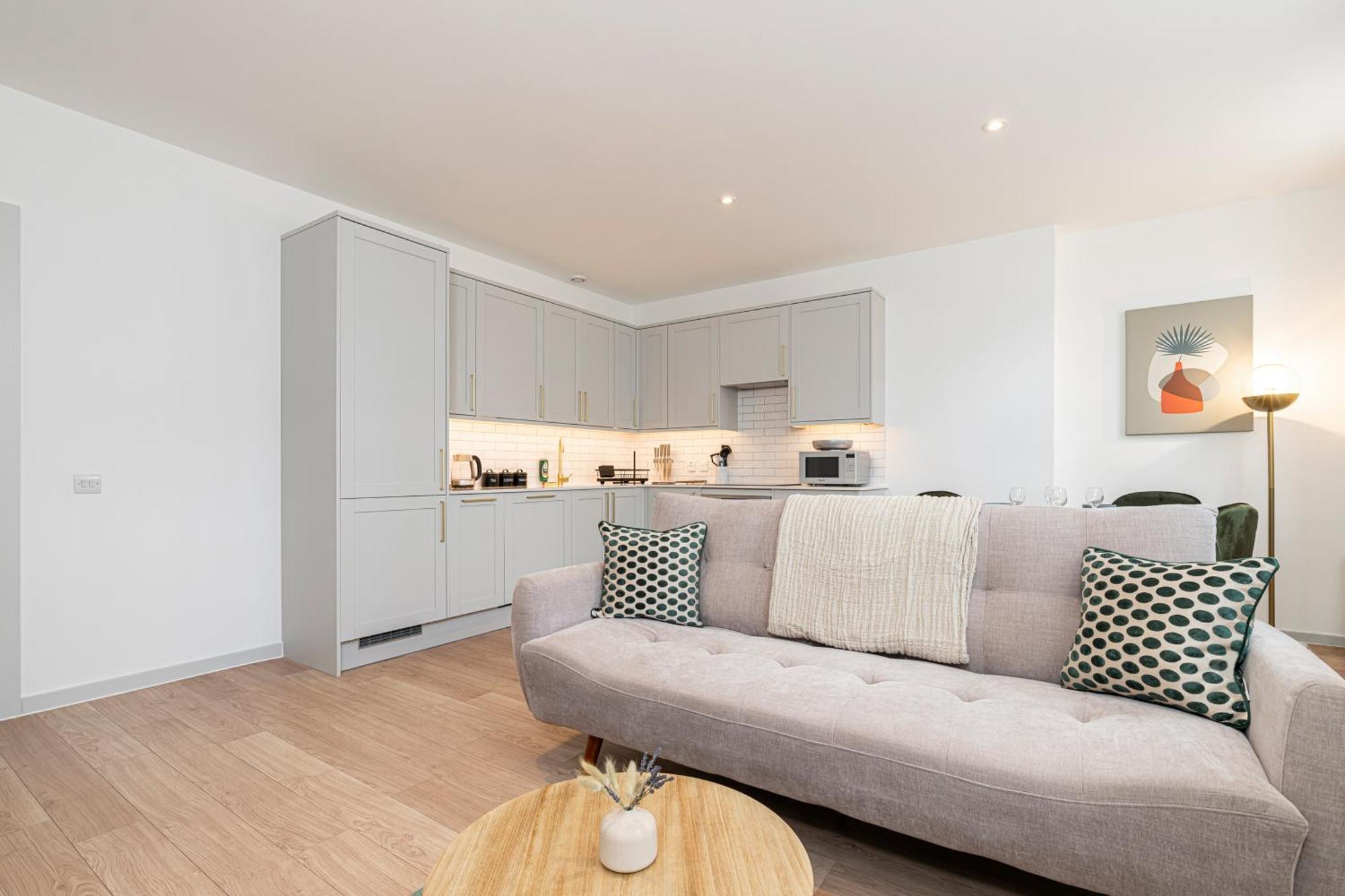 Stylish 1 Bed Flats In Soho, Next To Piccadilly Circus And Trafalgar Square * Londen