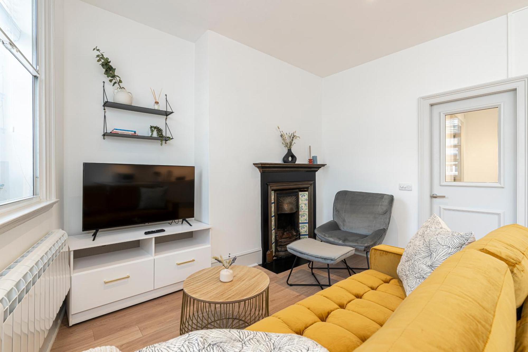 Stylish 1 Bed Flats In Soho, Next To Piccadilly Circus And Trafalgar Square Appartement *