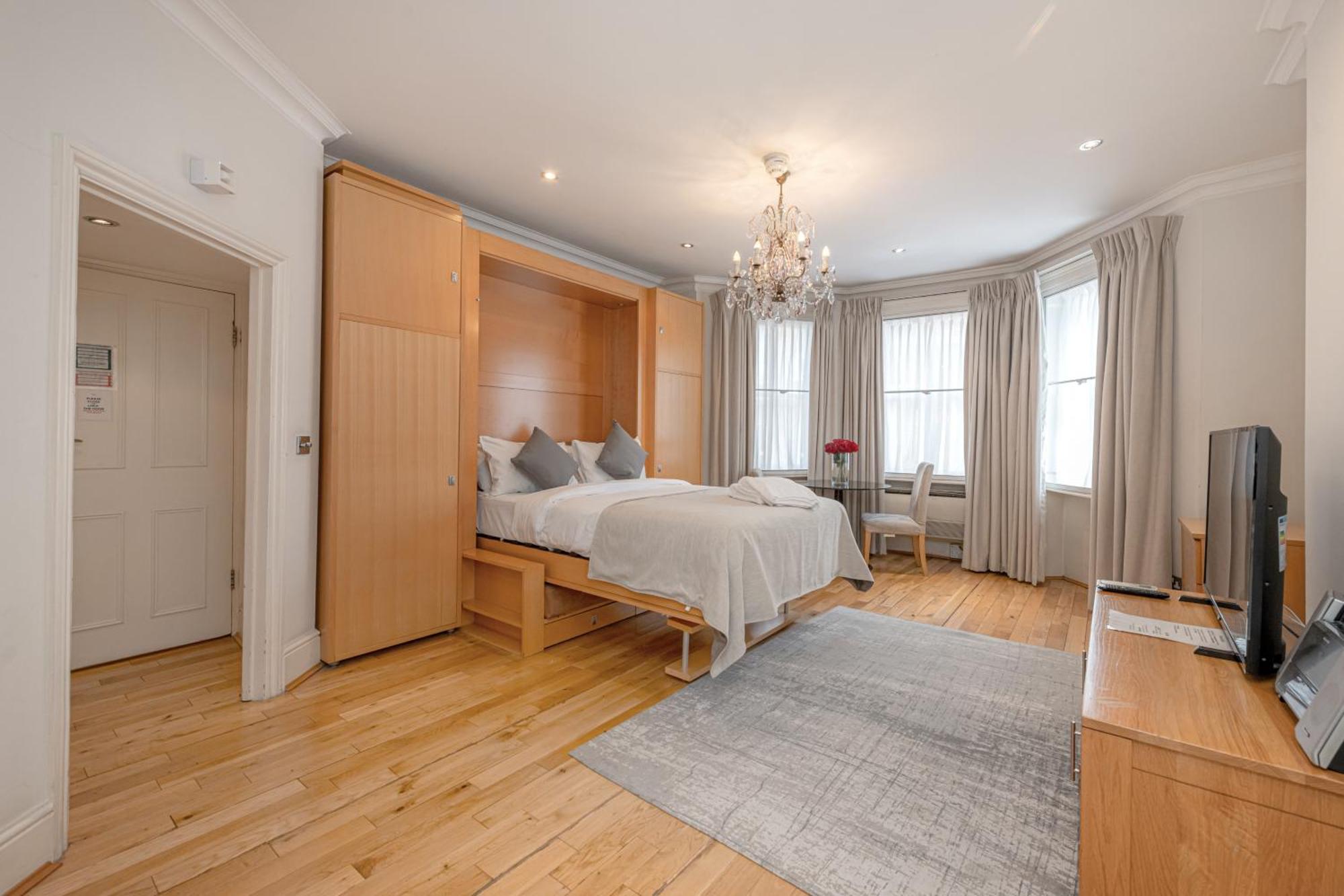 Aparthotel 17 Hertford Street Londra
