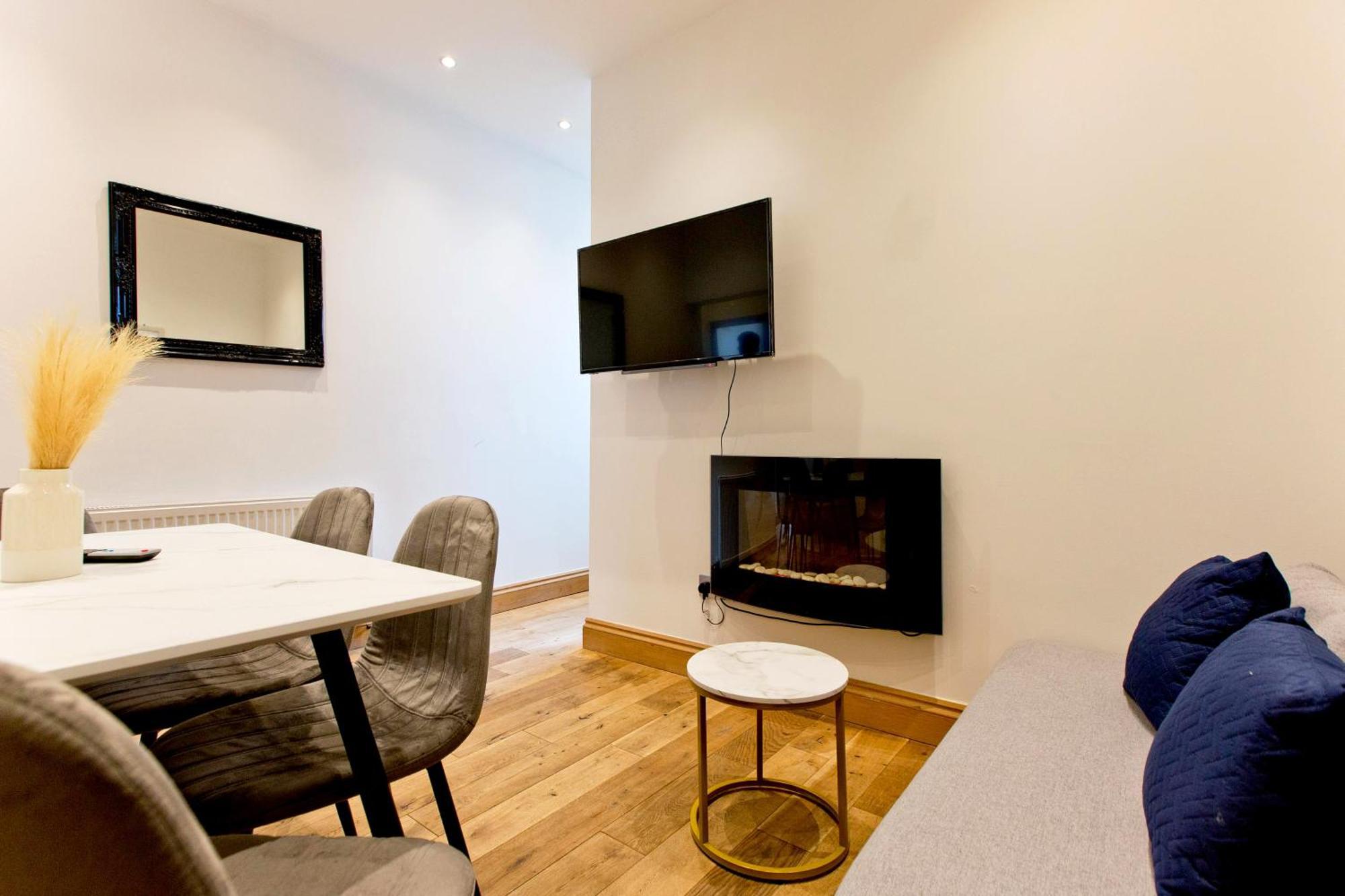 Imperial Earls Court *