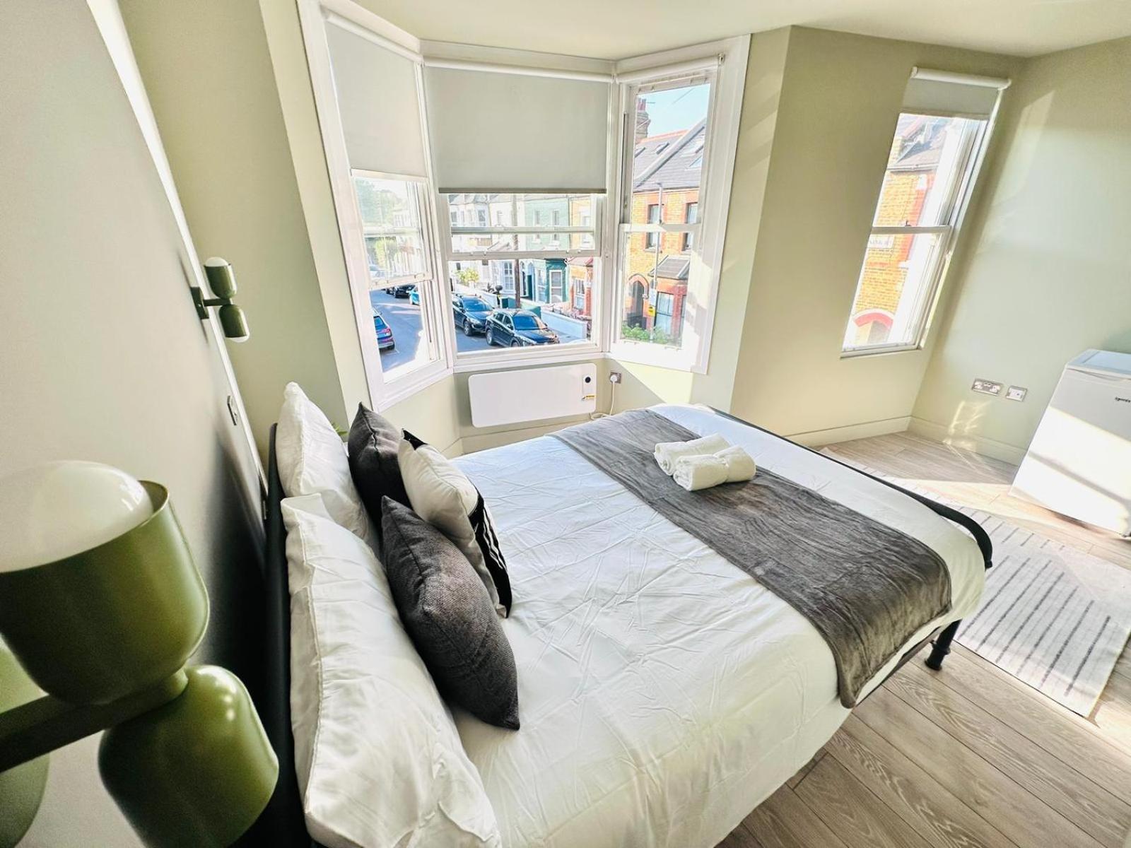 Boutique Ensuite Like London