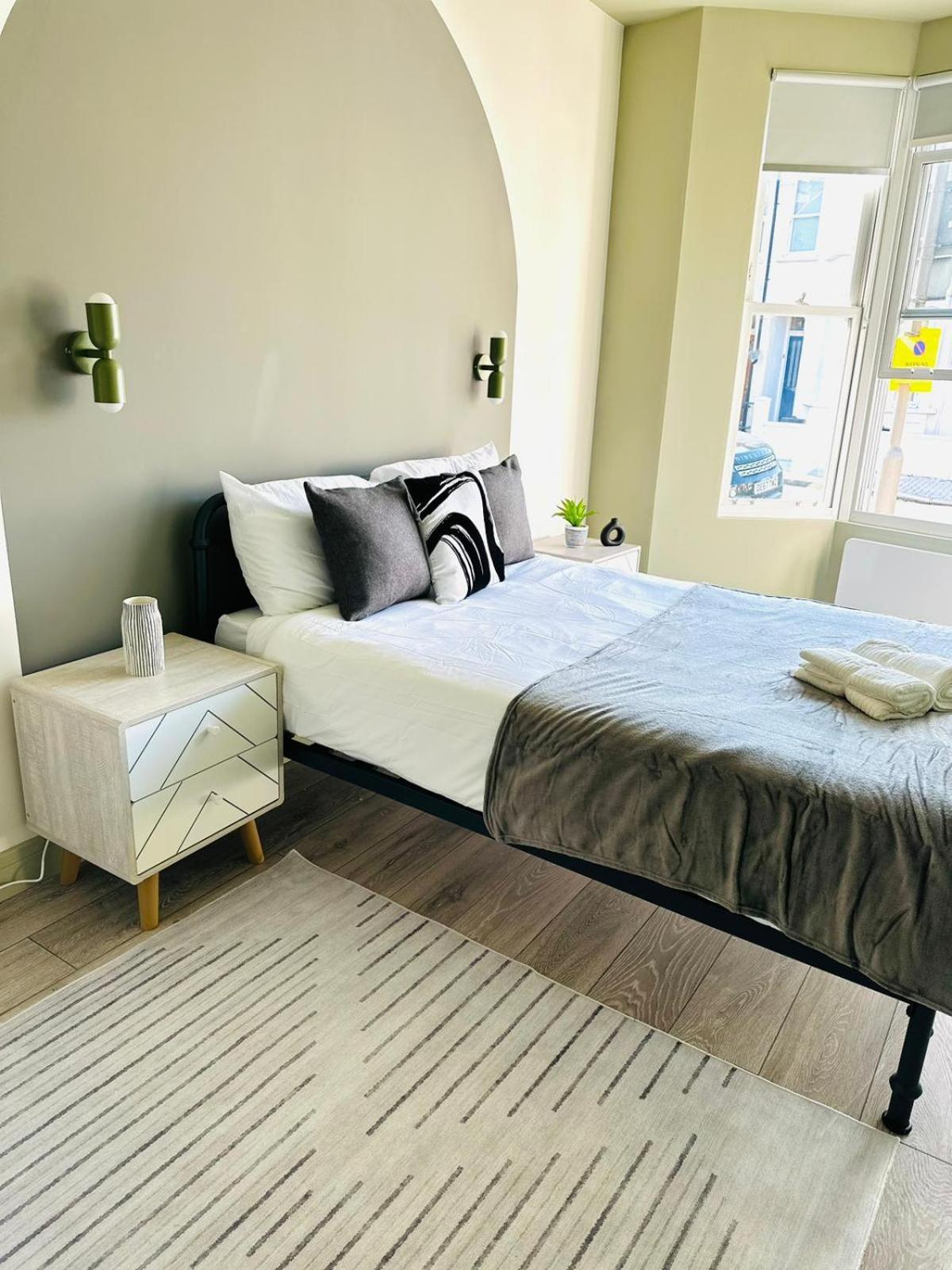 Aparthotel Boutique Ensuite Like *